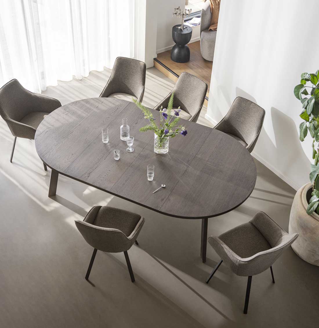 Esstisch HILDIS ausziehbar Eiche braun rund 130 cm