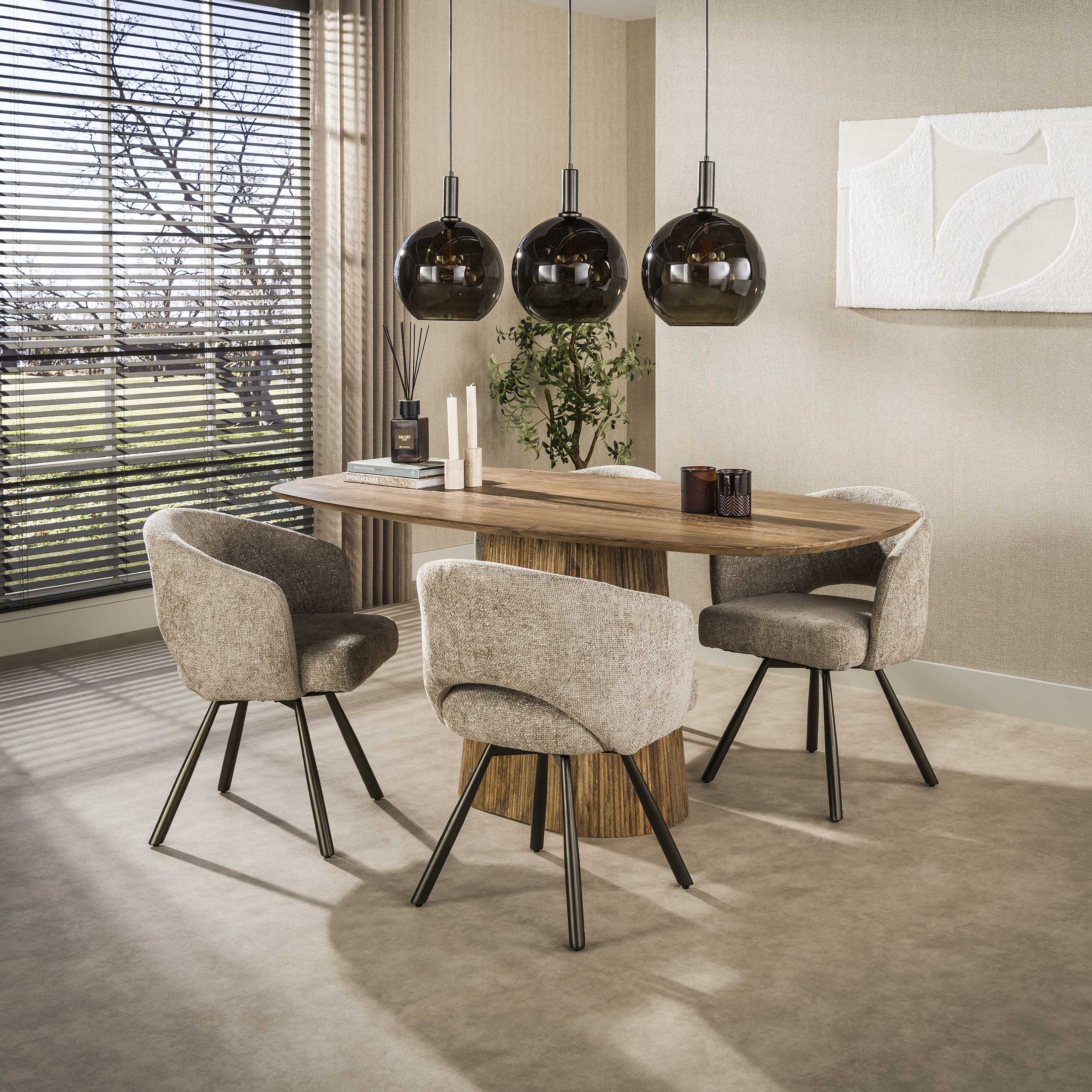 Esstisch RAVE Medio oval 180 x 90 cm Mangoholz sandfarben