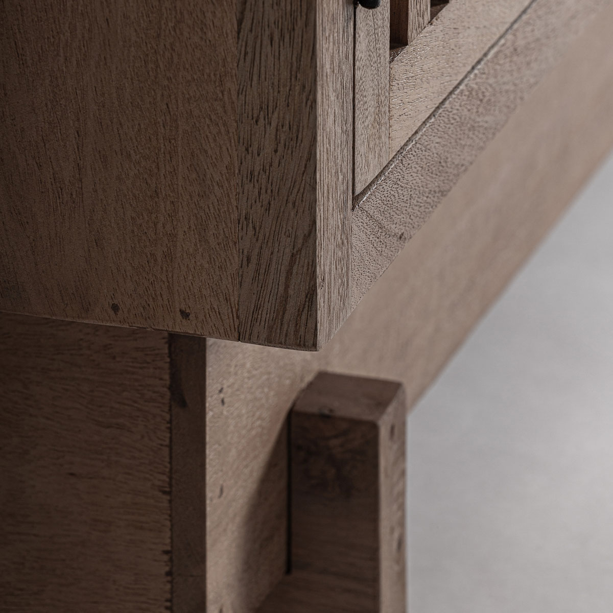 Highboard GÀBIA H 195 cm Mangoholz hellbraun Kleiderschrank