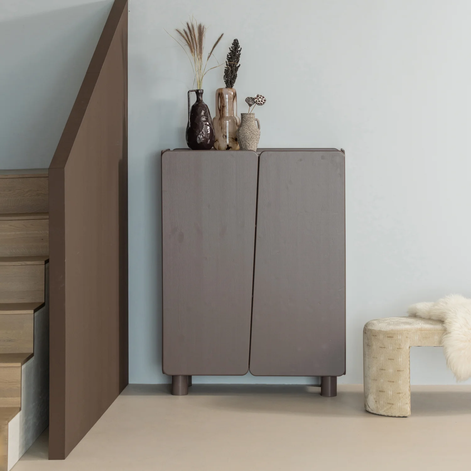 Schrank Aufbewahrungsschrank ROOT H 135 cm 2-türig Kiefer Massivholz truffle Braun