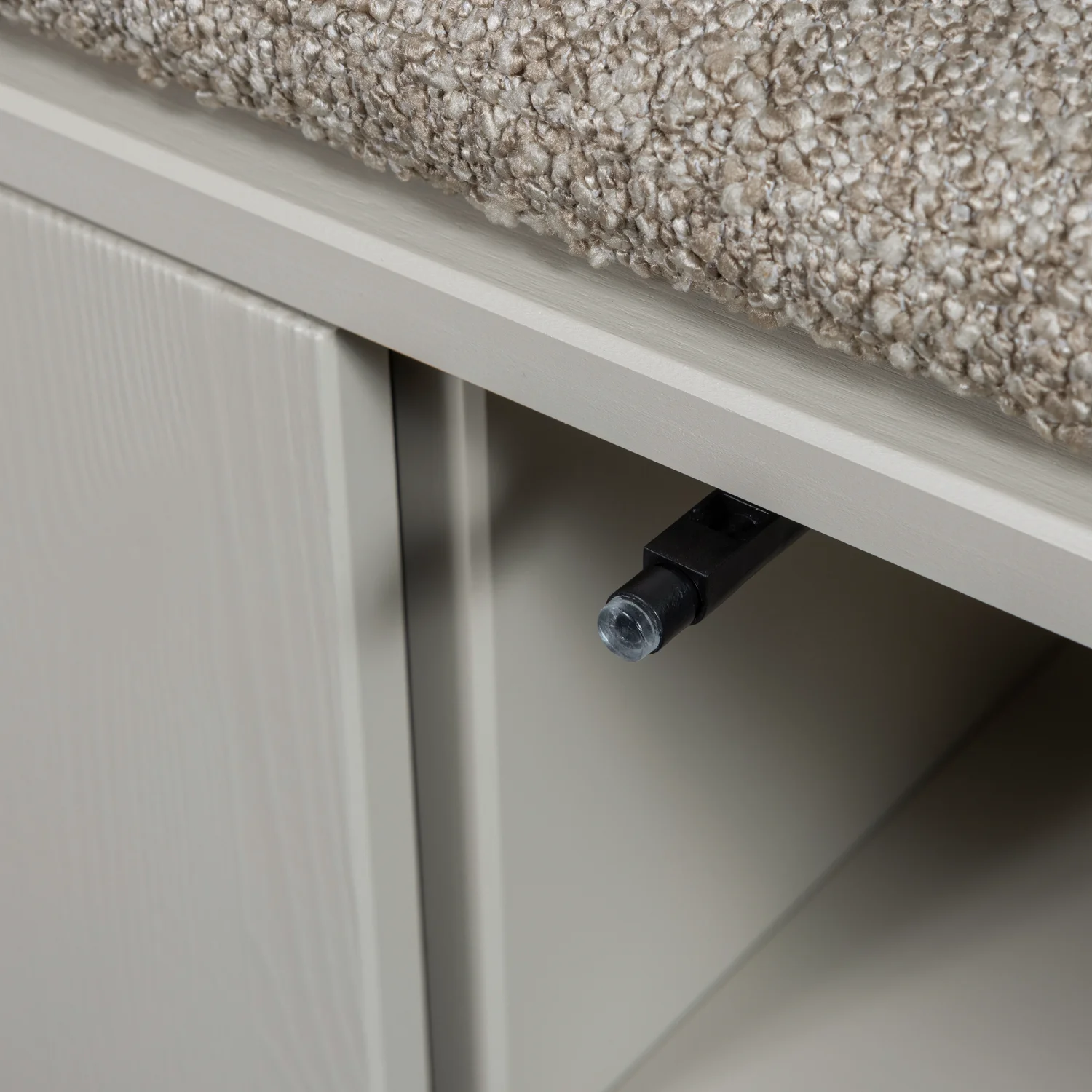 Sitzbank Bank Lowboard SETTLE DOWN mit Kissen 108 cm Kiefernholz staubgrau