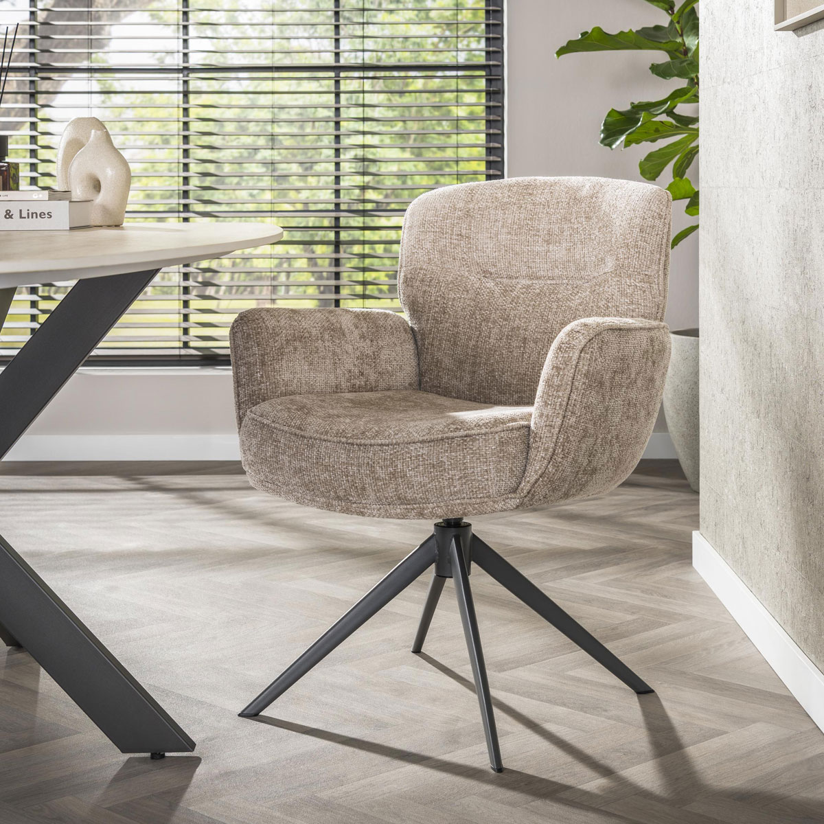 Armlehnstuhl LORENZO drehbar Chenille Stoff sandfarben