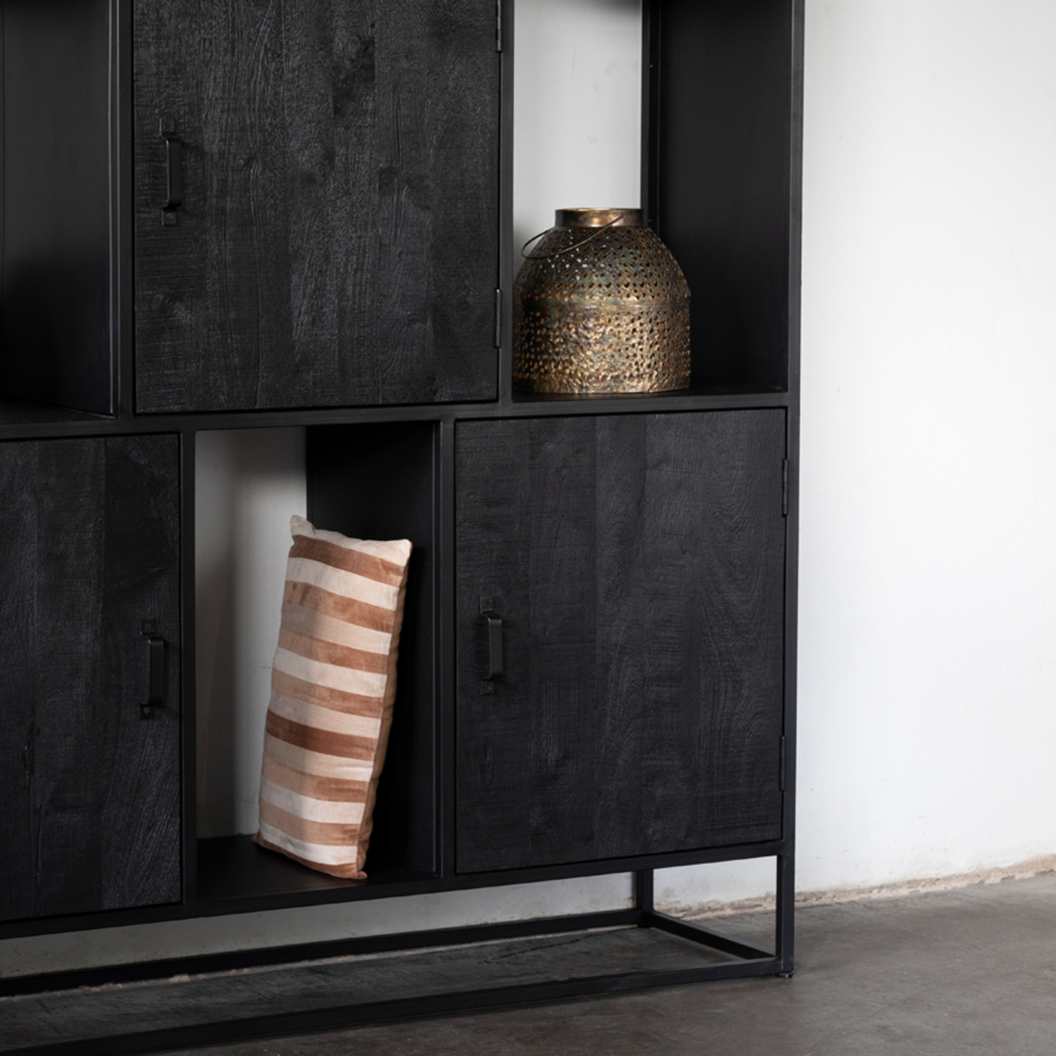 Industrie Regal JOHN 150 cm Mango Massivholz schwarz Bücherregal