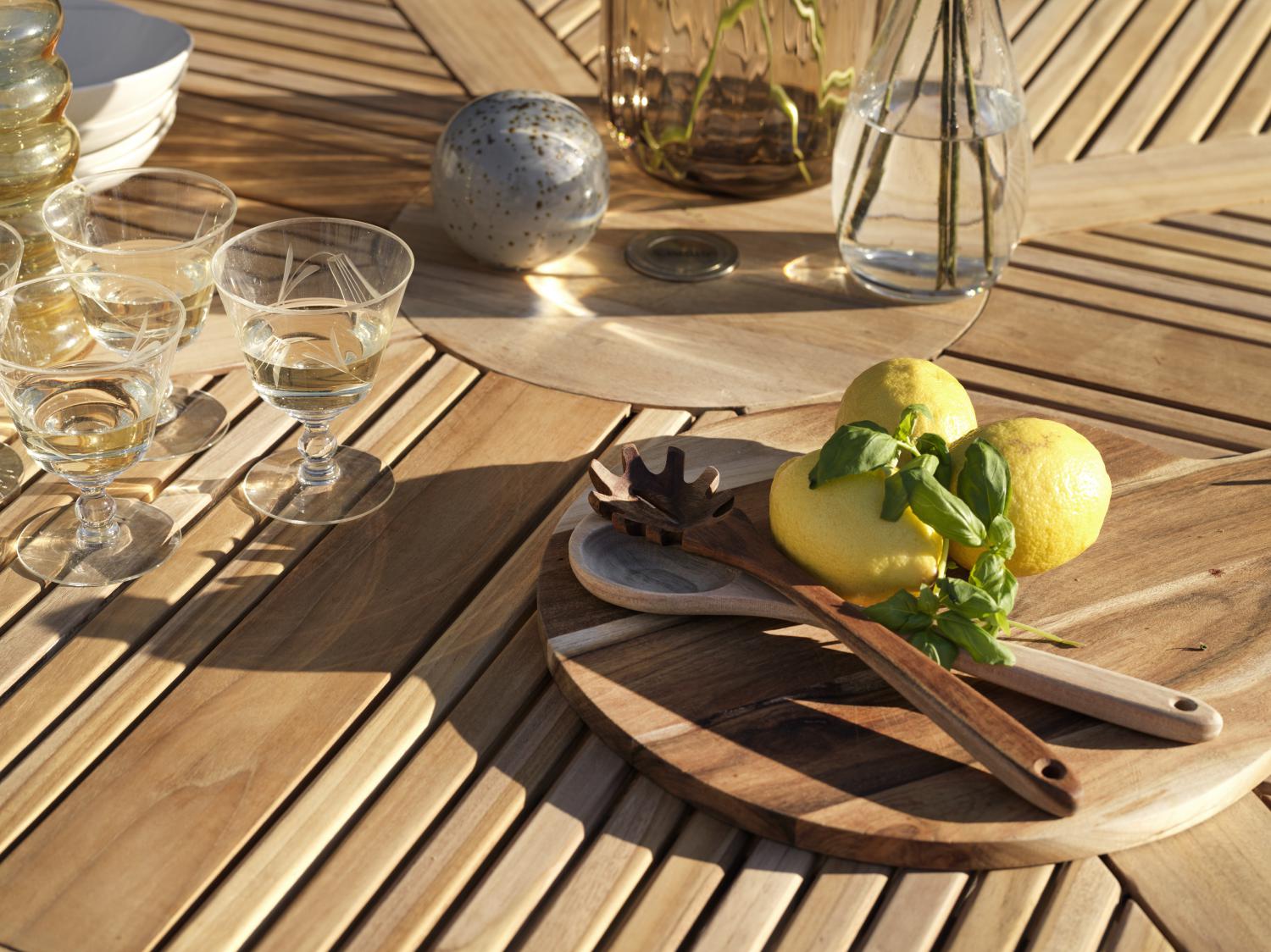 Gartentisch 150 cm rund Teakholz CIRCUS natur