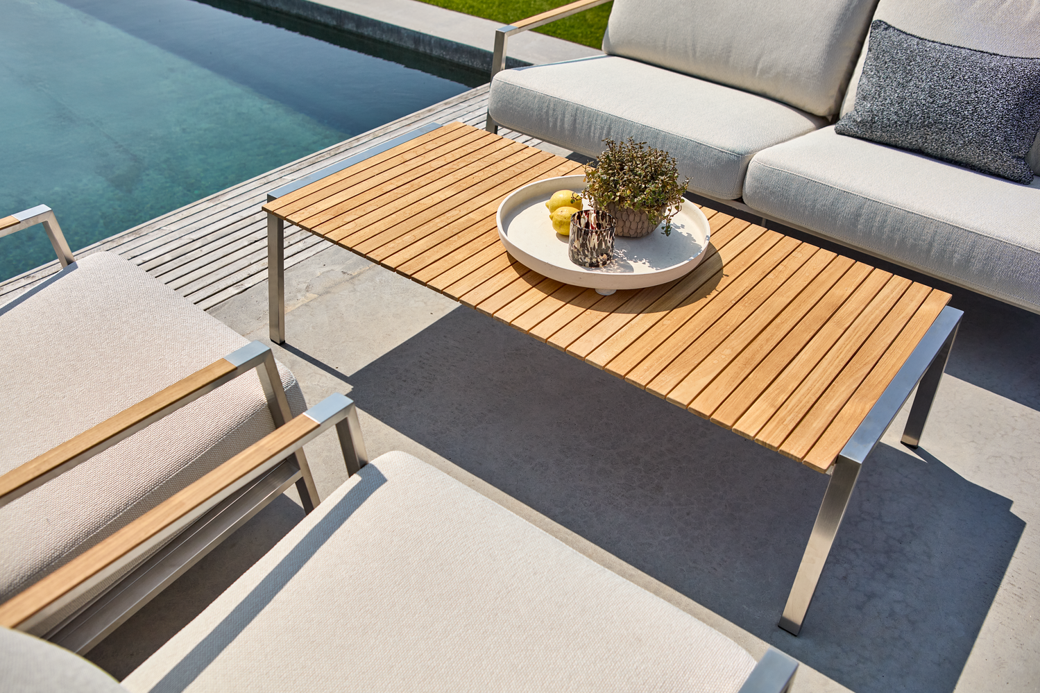 2,5 Sitzer Gartensofa Lounge Sofa Naos Edelstahl Bezug beige