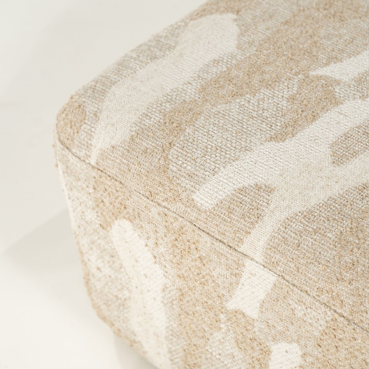 Sitzpouf Hocker Rytm 70 x 70 cm Stoff beige mit Muster Pouf