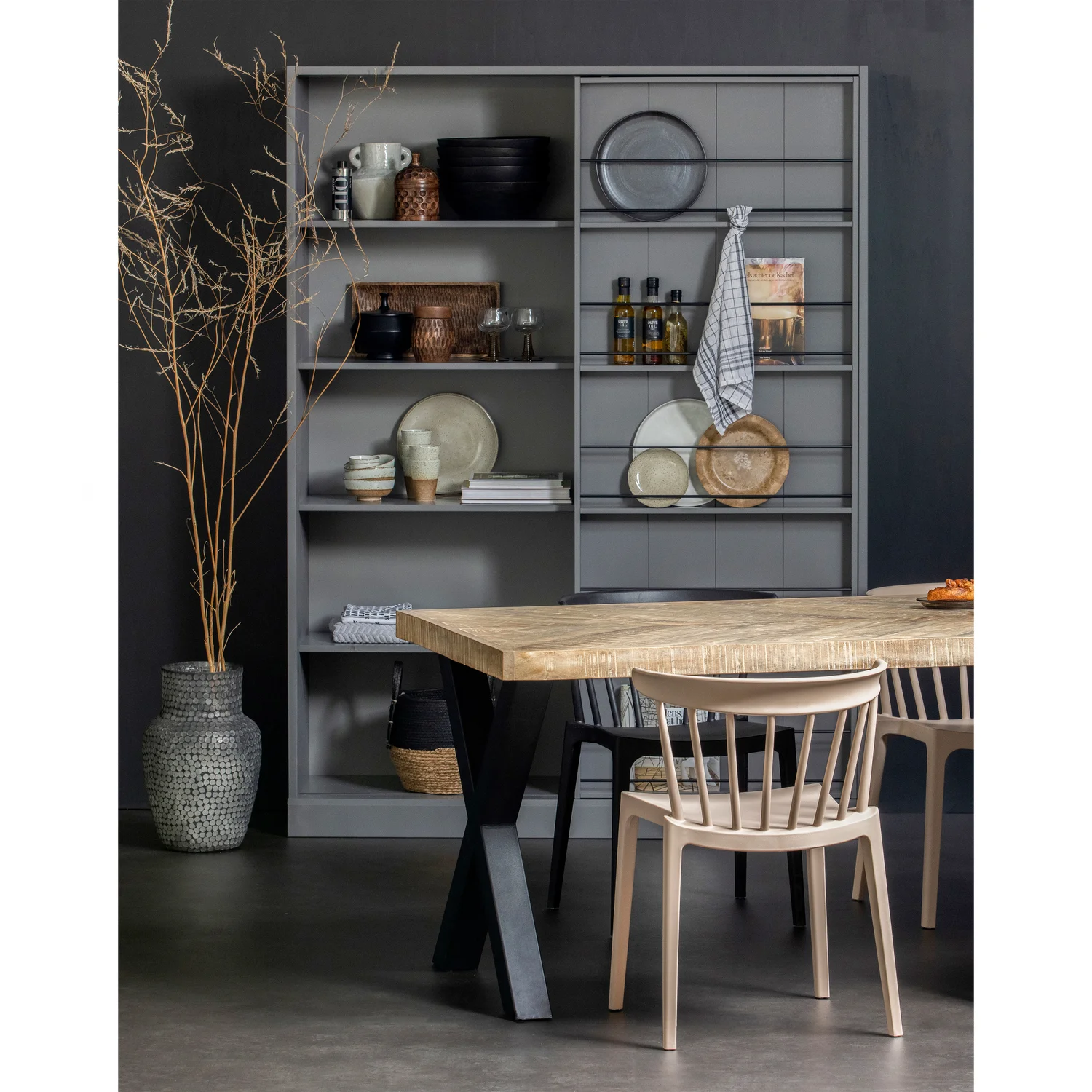 Esstisch TABLO ALKMAAR 180 x 90 cm Mangoholz white wash Metallbeine