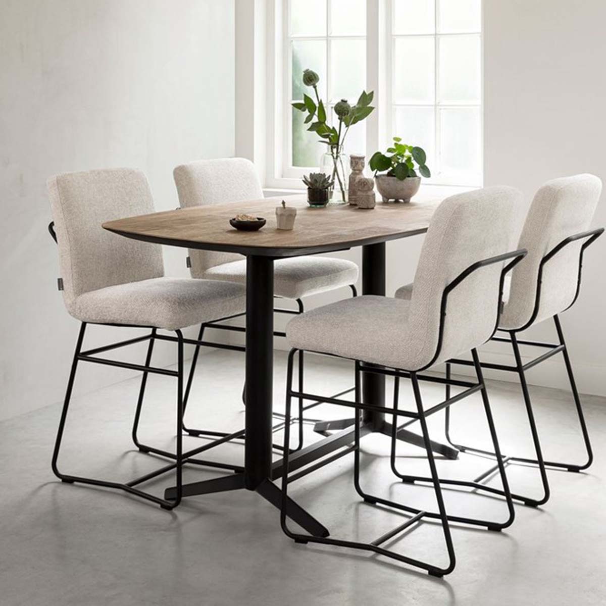 Bartisch Soho 160 x 90 cm recyceltes Teakholz 