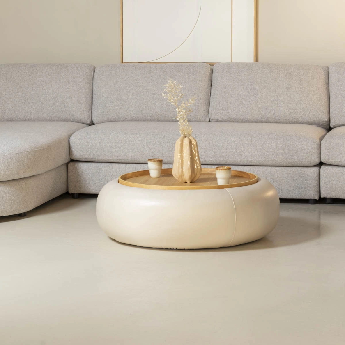DÁJE Interieur Couchtisch MOVANI Beige Rund mit Stauraum Ø 102 cm