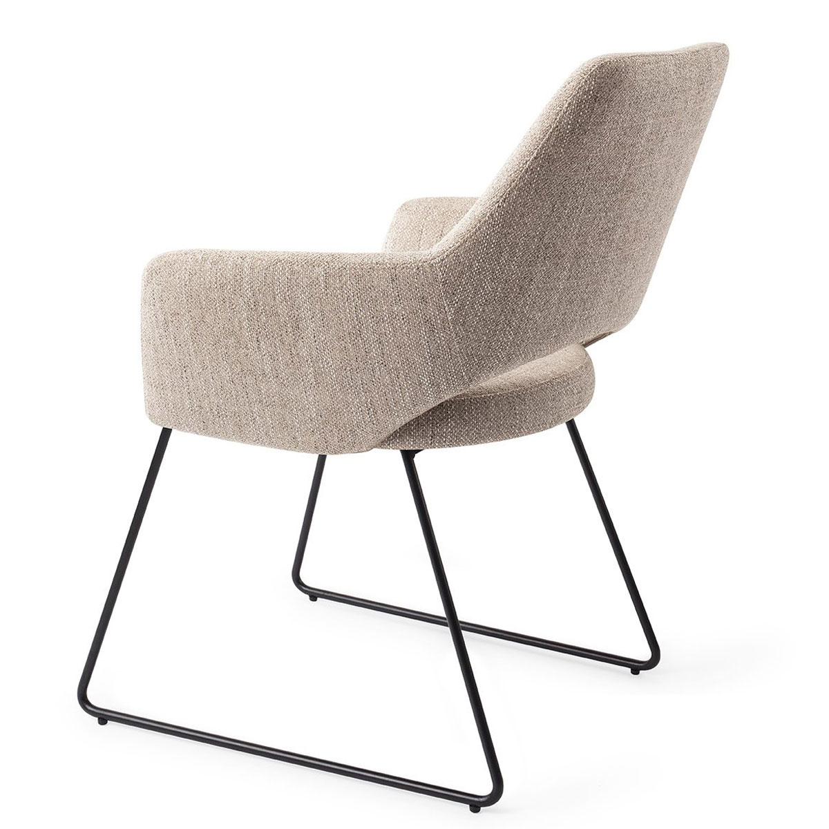 Esszimmerstuhl YANAI – Beige mit schwarzem Slide Gestell