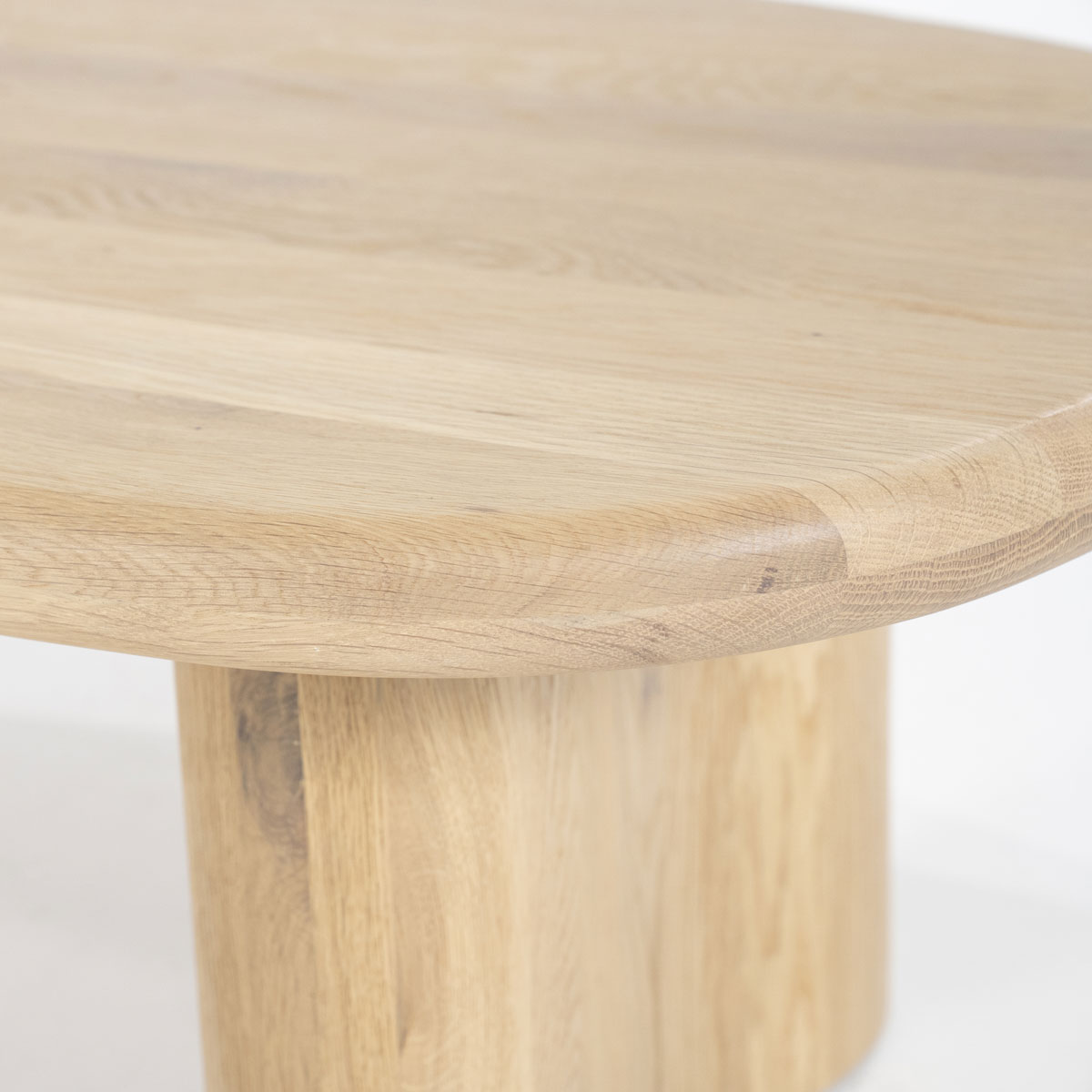 Couchtisch Josh 140 x 60 cm organische Form Eiche Holz Furnier hellbraun