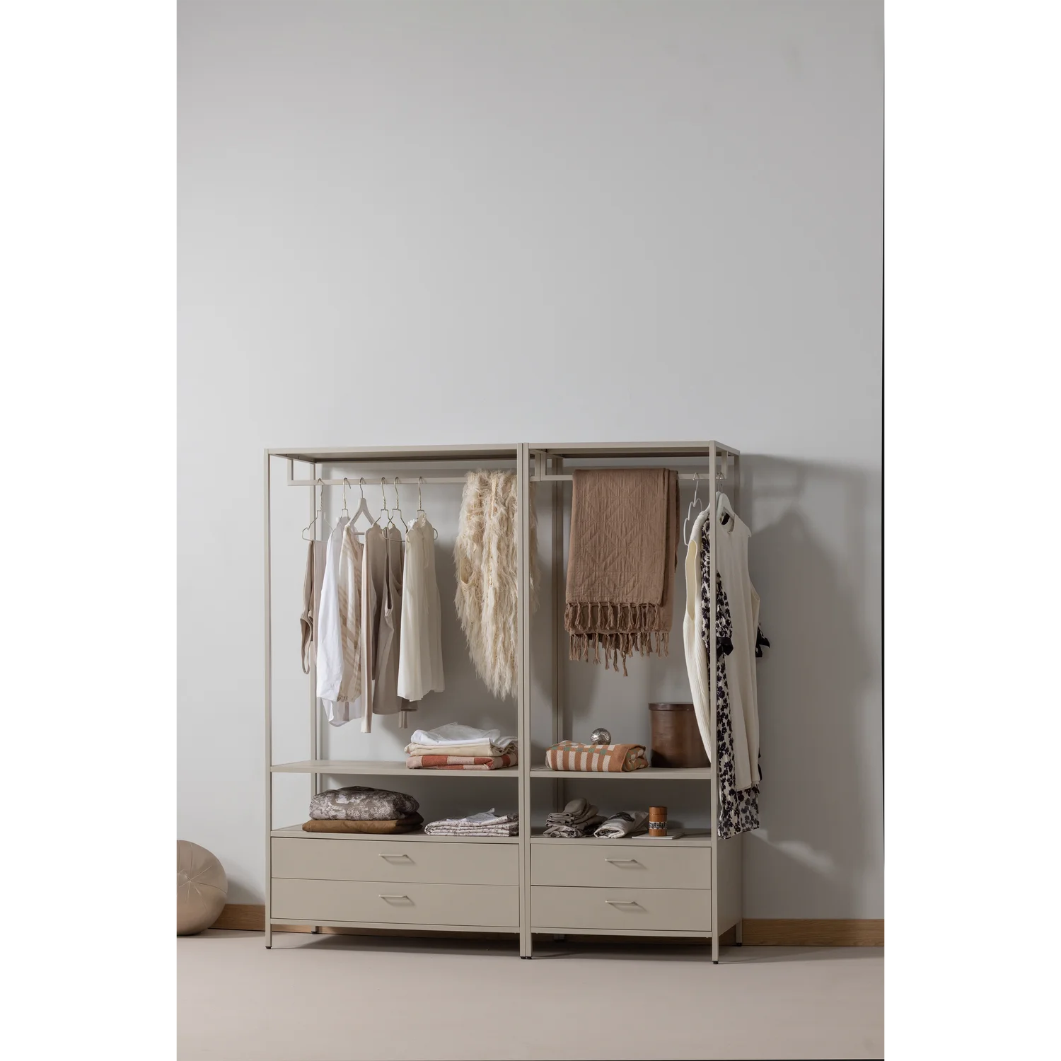 Kleiderschrank Kleiderständer Ferris B 70 cm Metall sandfarben 