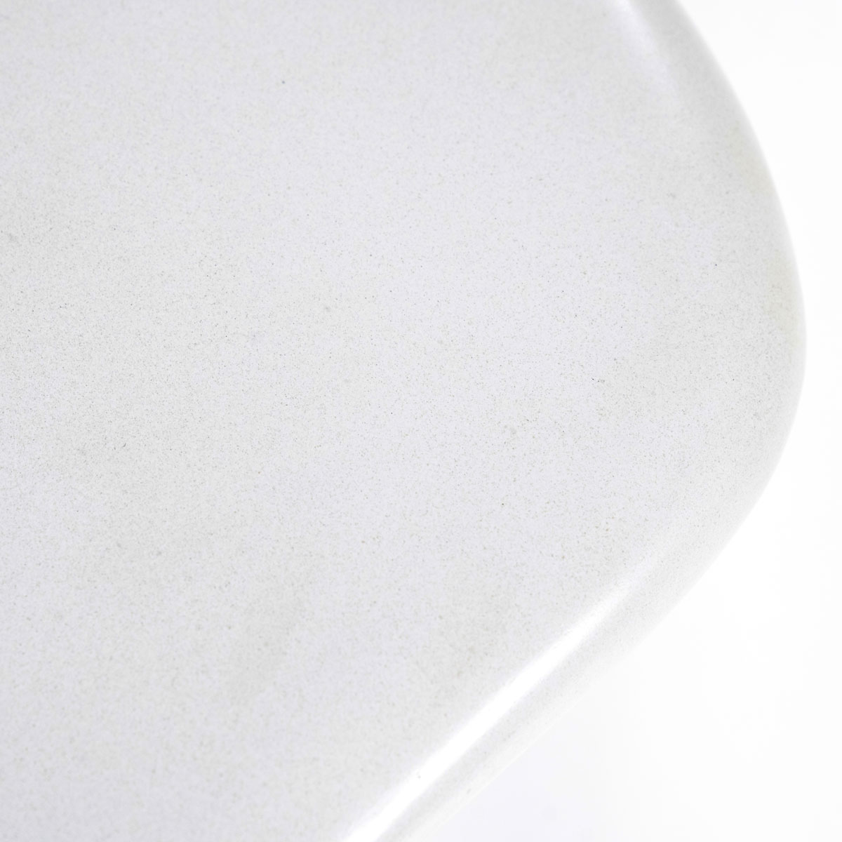 Couchtisch Seki 121 x 51,5 cm Magnesium Glasfaser weiß