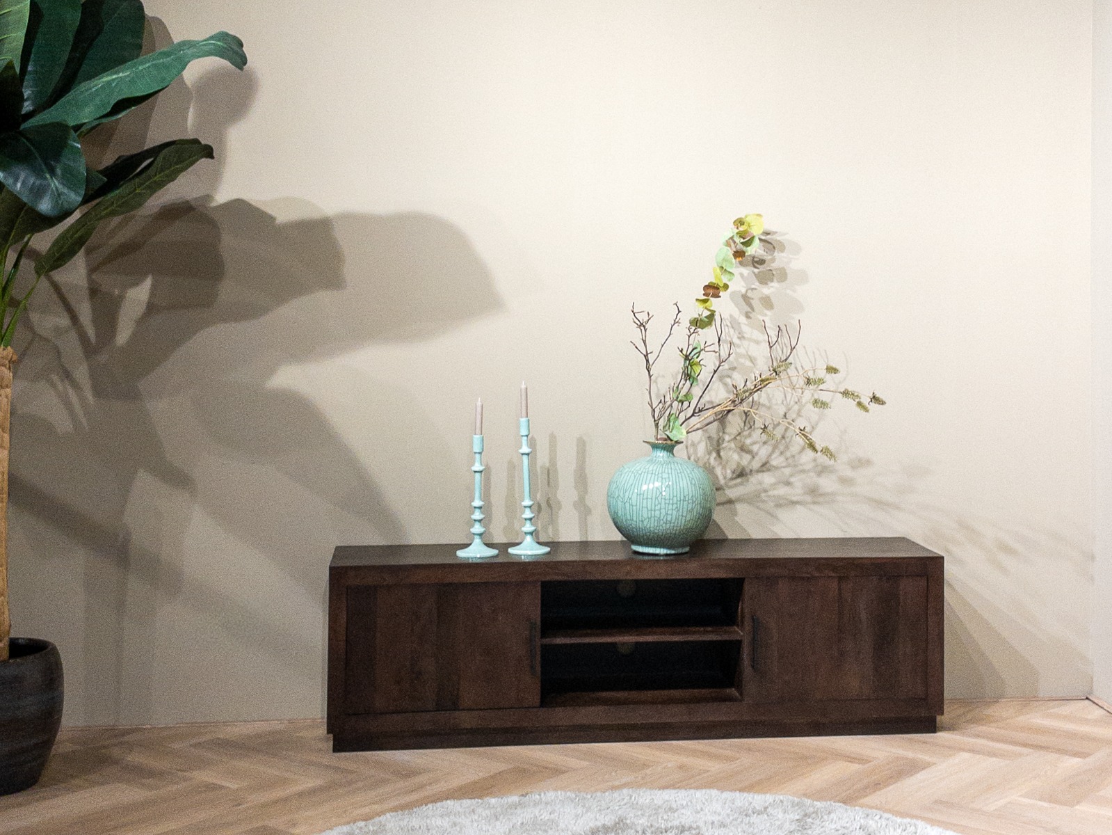 TV Möbel Jaxx B 150 cm Lowboard Mangoholz braun