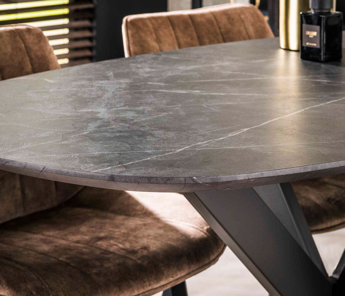 Bartisch oval 140 x 80 cm Kreuzbein Keramikoptik