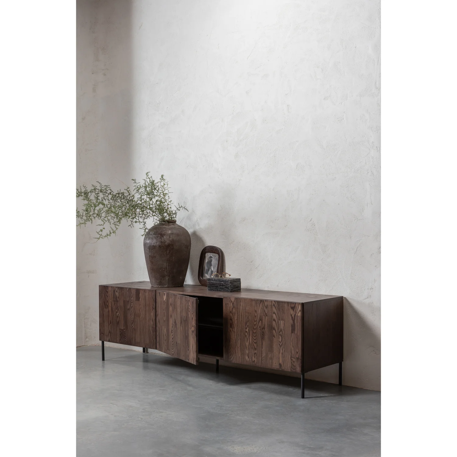 TV Möbel Lowboard BONO Gravure 180 cm Esche braun