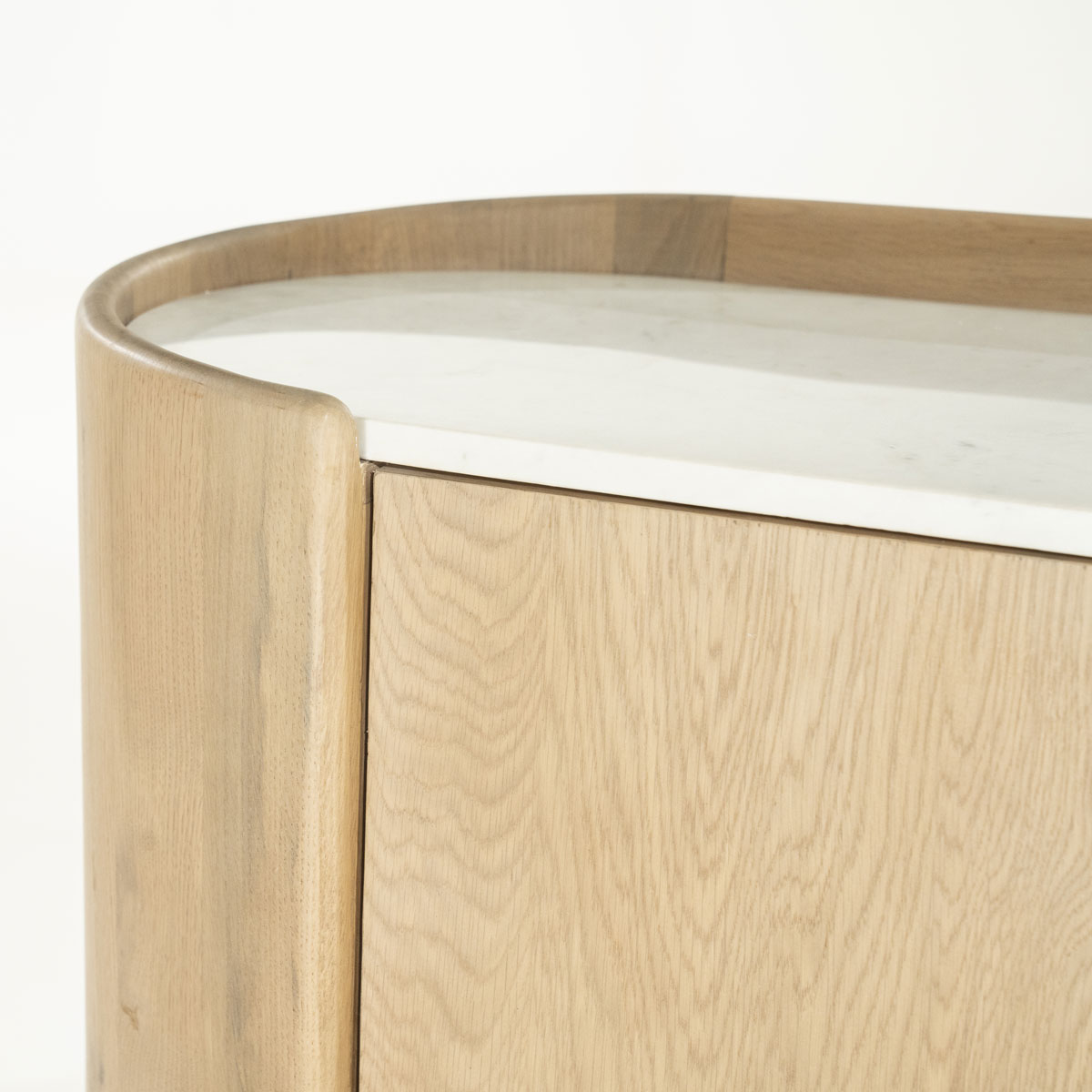 Highboard Don mit 2 Türen Eiche Holz Furnier hellbraun Marmor