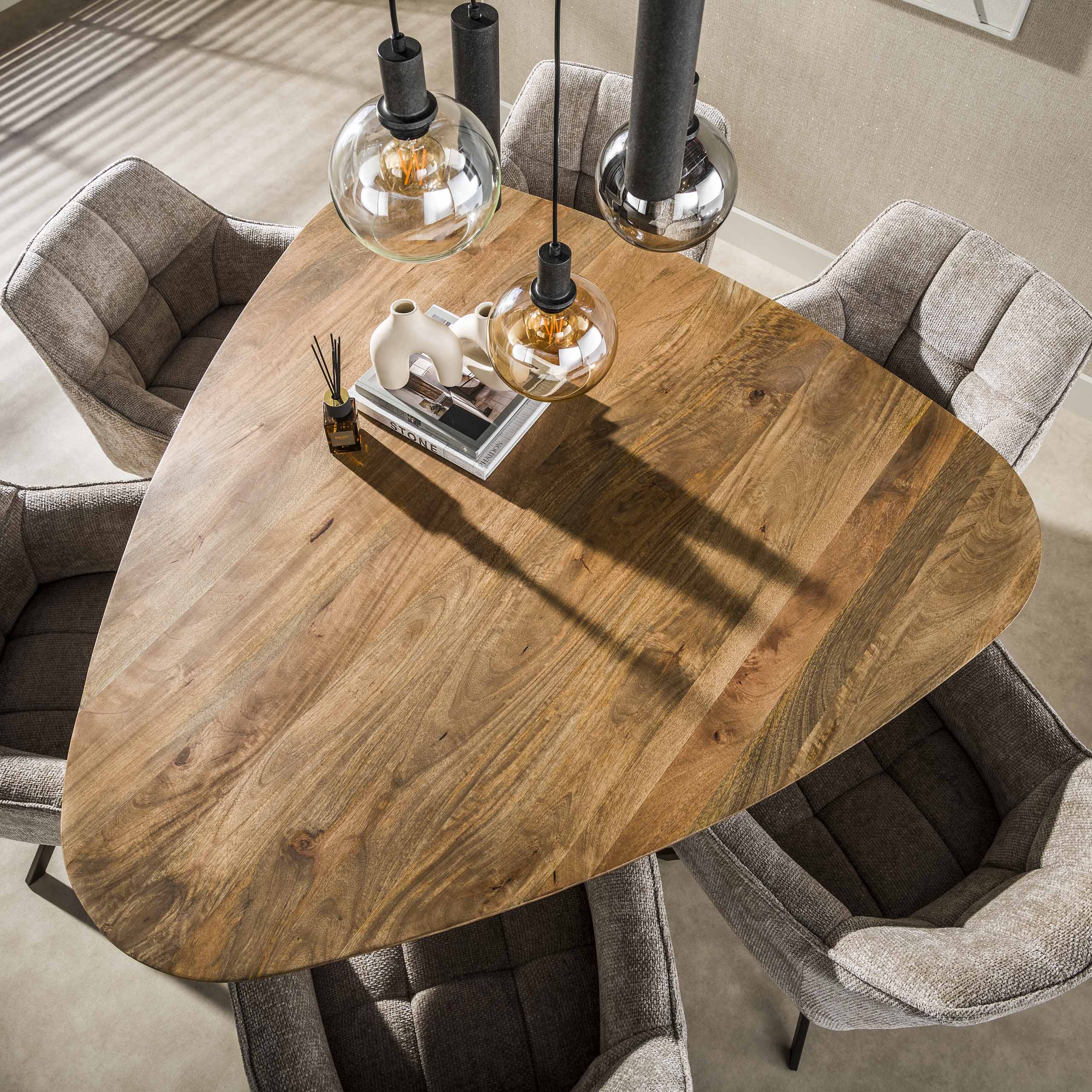 Esstisch RAVE Medio– hochwertiger Esszimmer Tisch modern & robust
