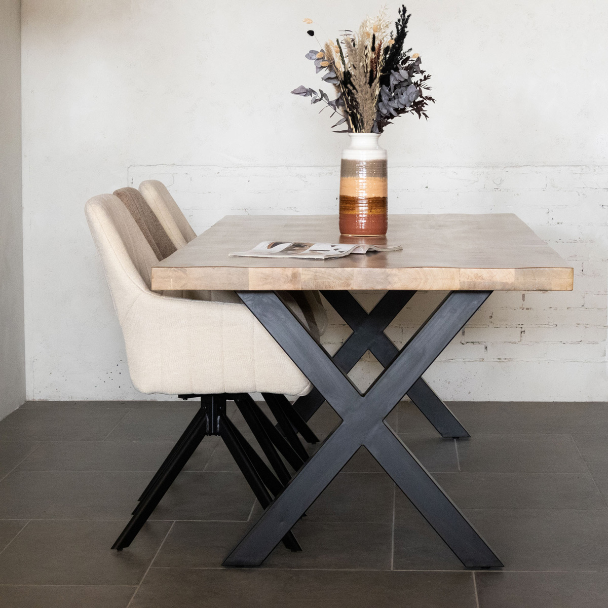 Esstisch Duro 160 x 90 cm Mango Massivholz
