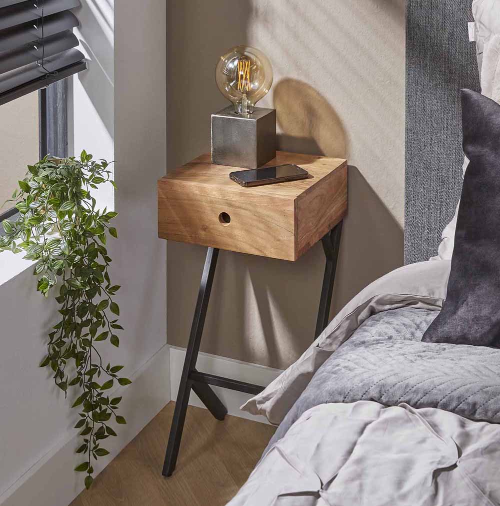 Nachttisch NELE XS mit 1 Schublade Akazie Höhe 60 cm