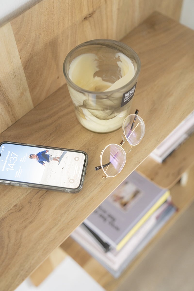 Wandregal Seco mit 3 Regalböden Akazie Massivholz natur