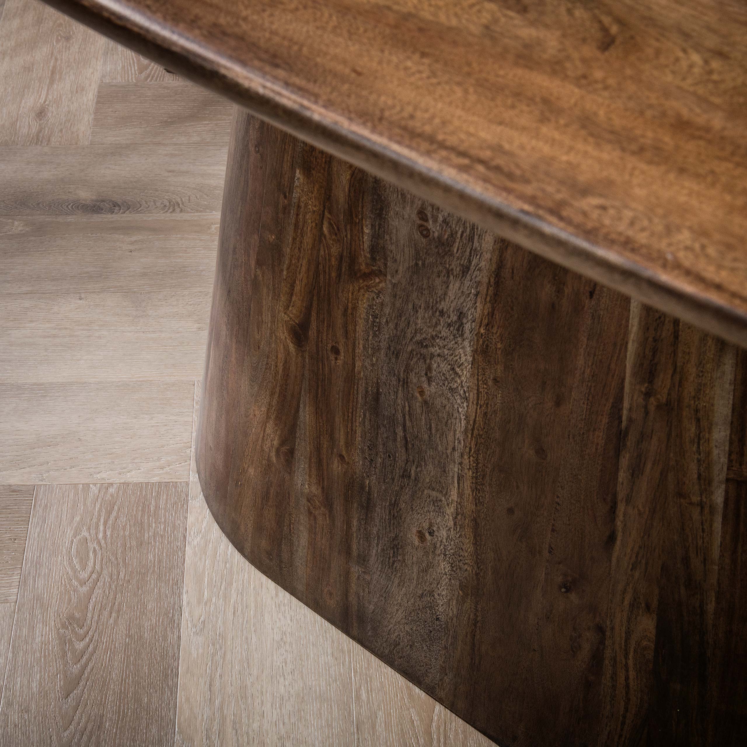 Esstisch SANO dänisch oval massiv Akazie braun 215 cm  