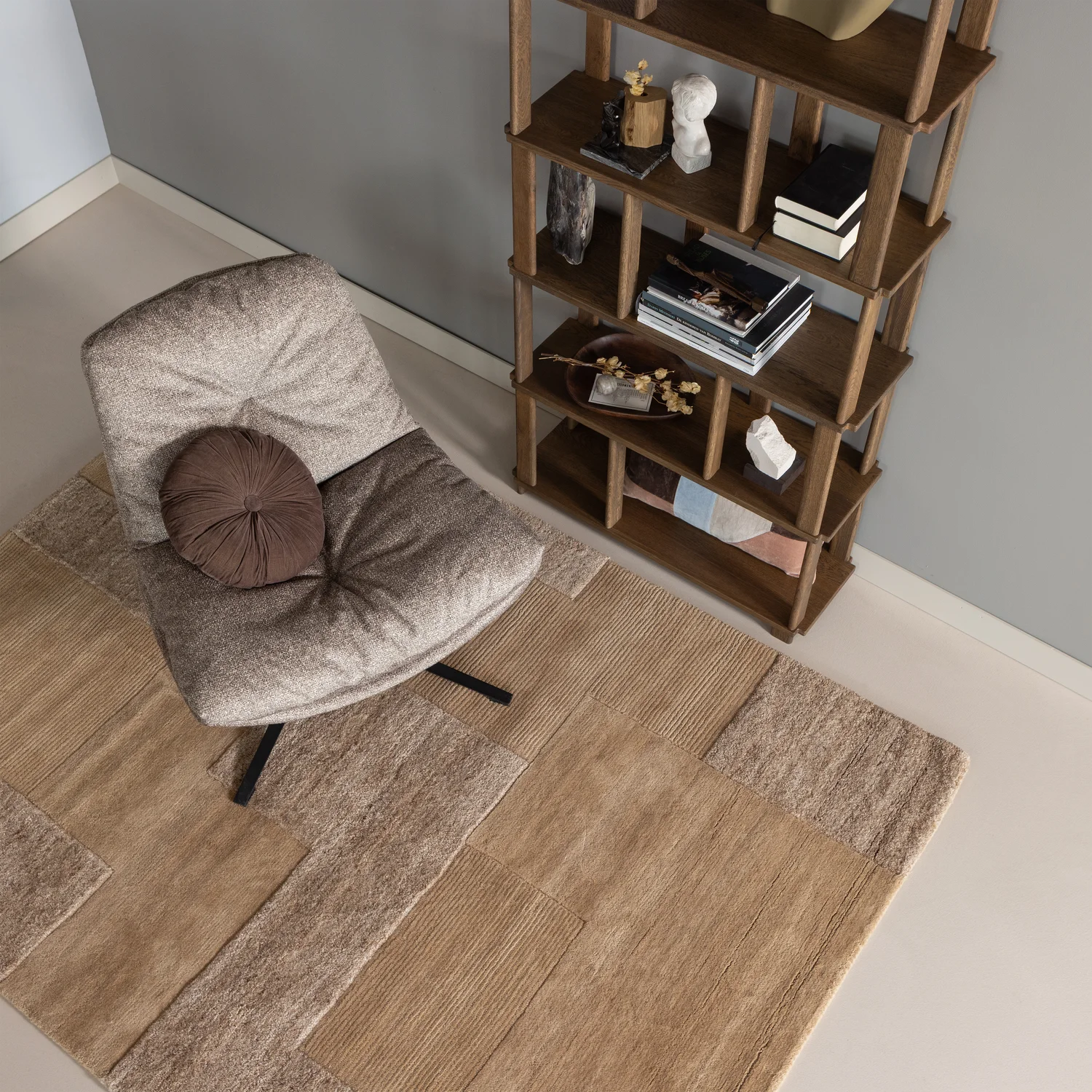 Teppich NOVEN 240 x 170 cm handgewoben Wolle sandfarben