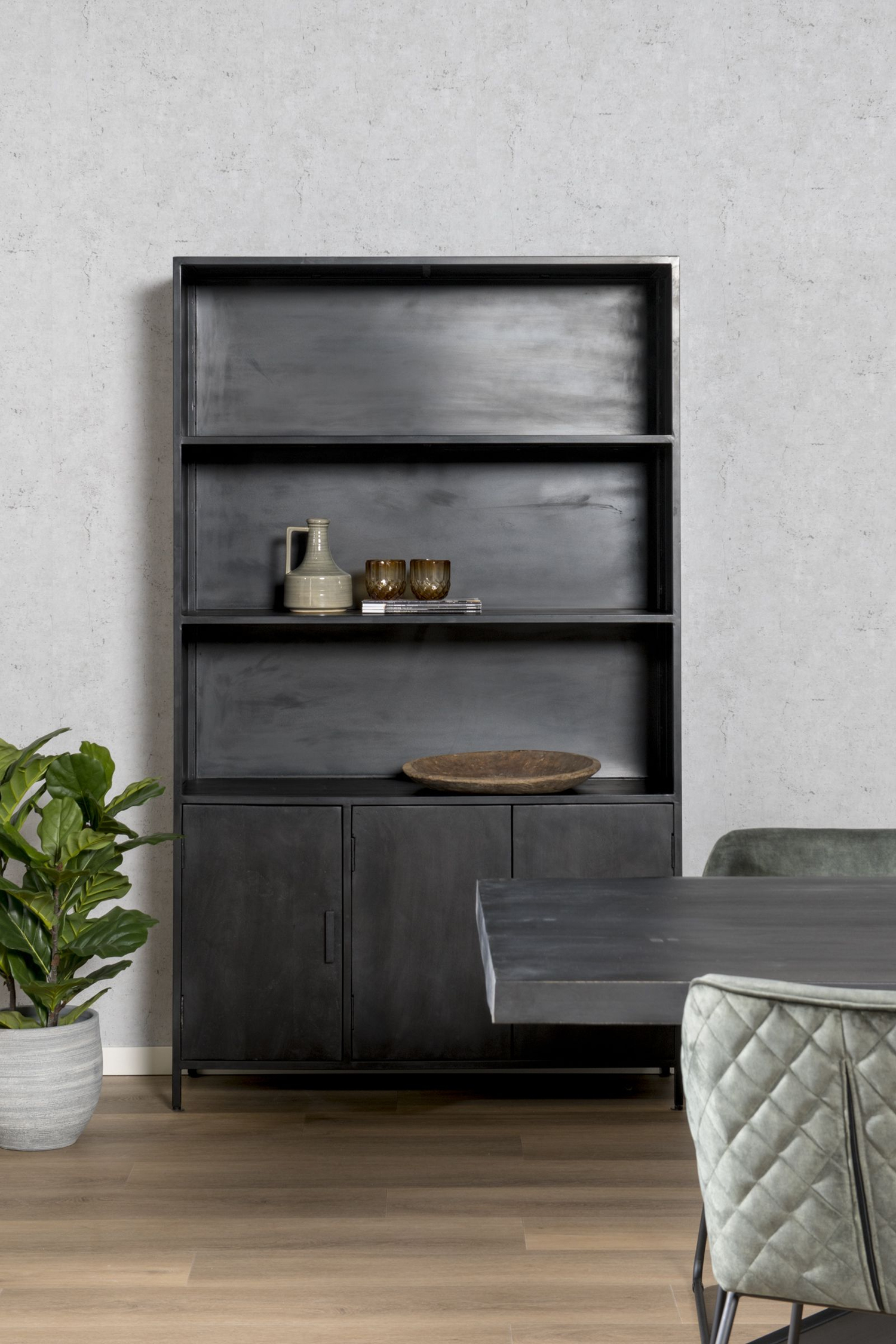 Schrank Kala H 200 cm Bücherschrank Mangoholz schwarz