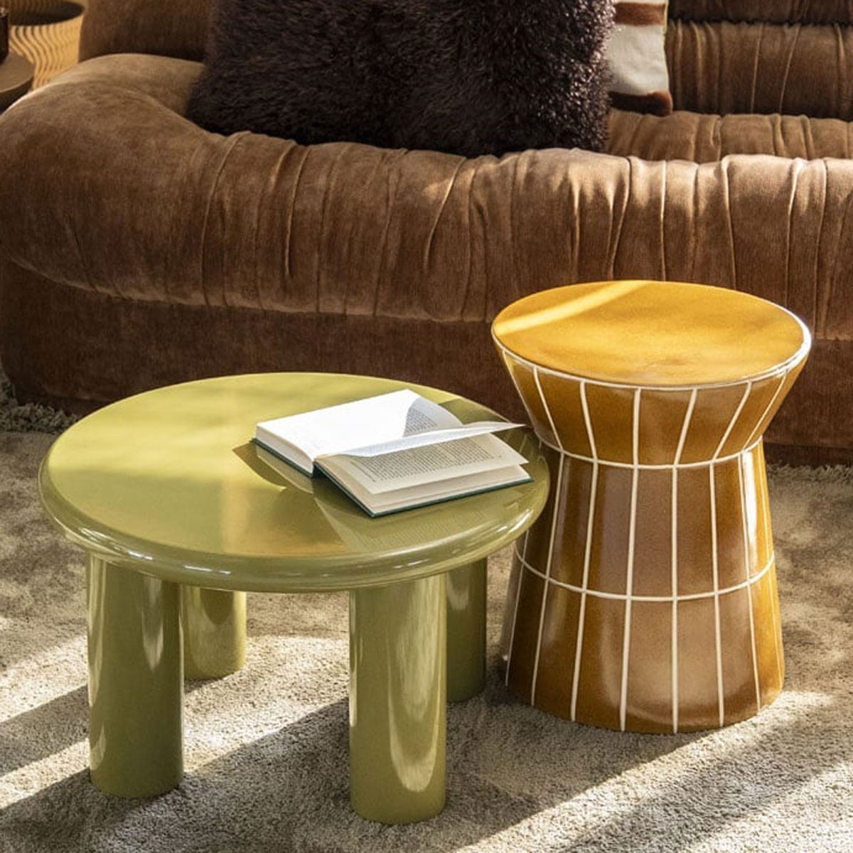 Beistelltisch TileTastic II Ø 38 cm Keramik senffarben Couchtisch