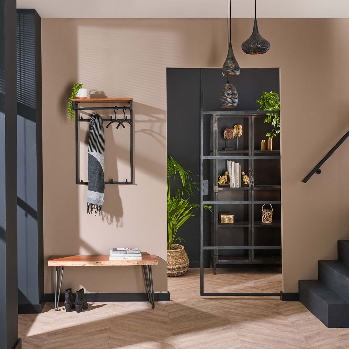 Wandgarderobe Journey H 80 cm 2 x 4 Haken Hutablage Akazie Massivholz Metall