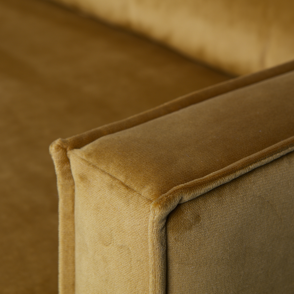 Sofa Chaiselongue RODEO Recamiere Samt ocker rechts Tagesbett