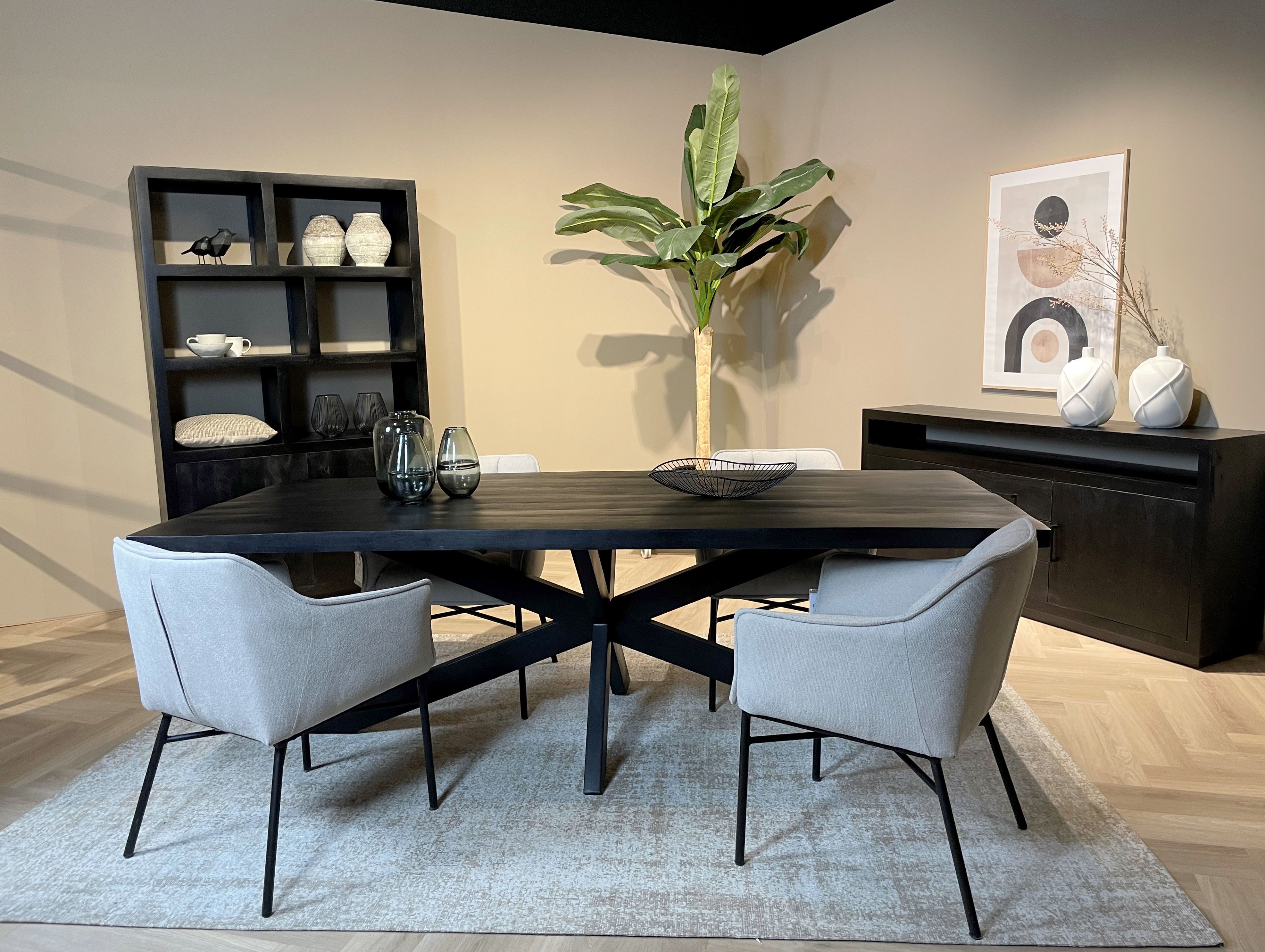 Esstisch Kala Spider 240 x 100 cm Mango Holz schwarz