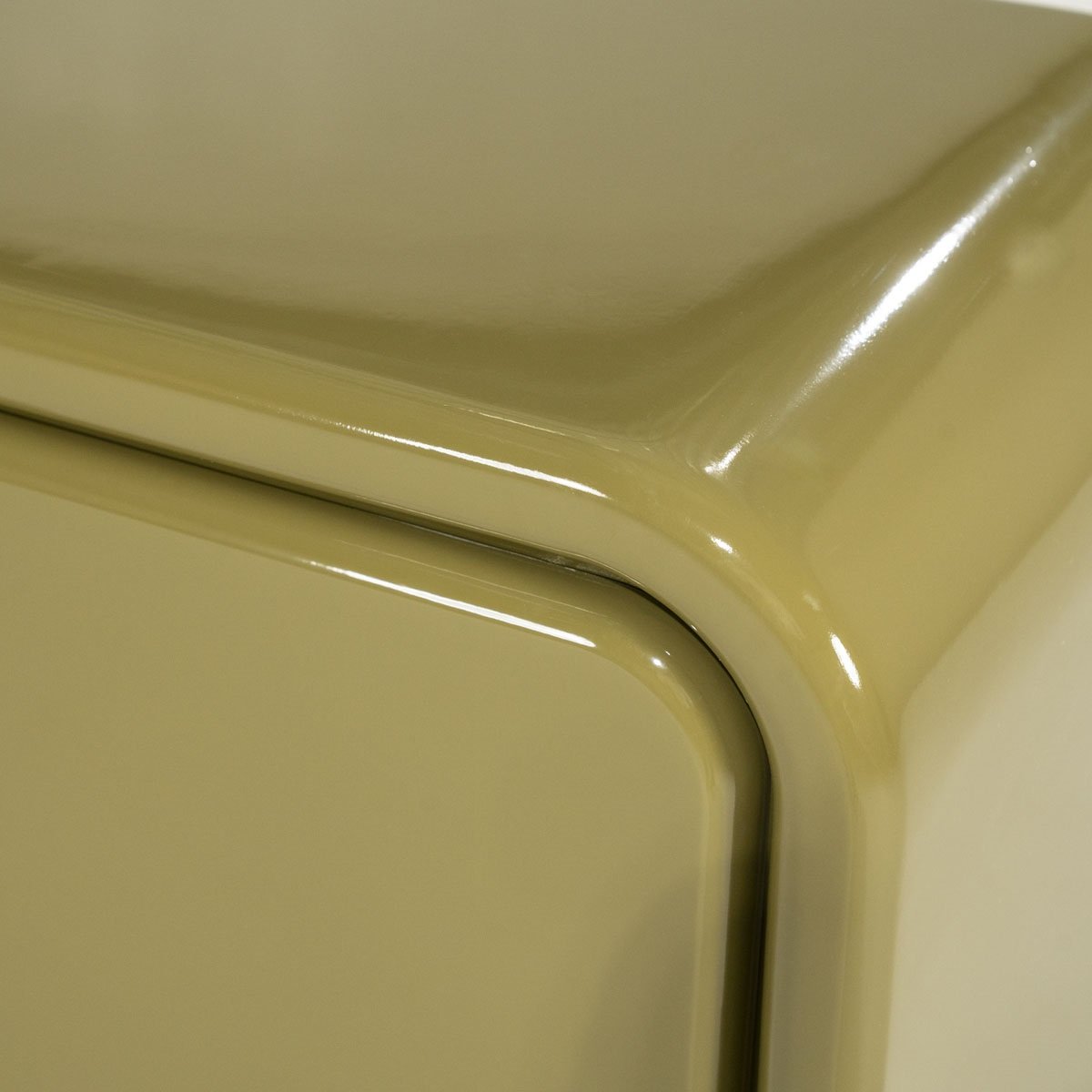 Kommode Gubby 120 cm mit 2 Türen MDF High Gloss grün