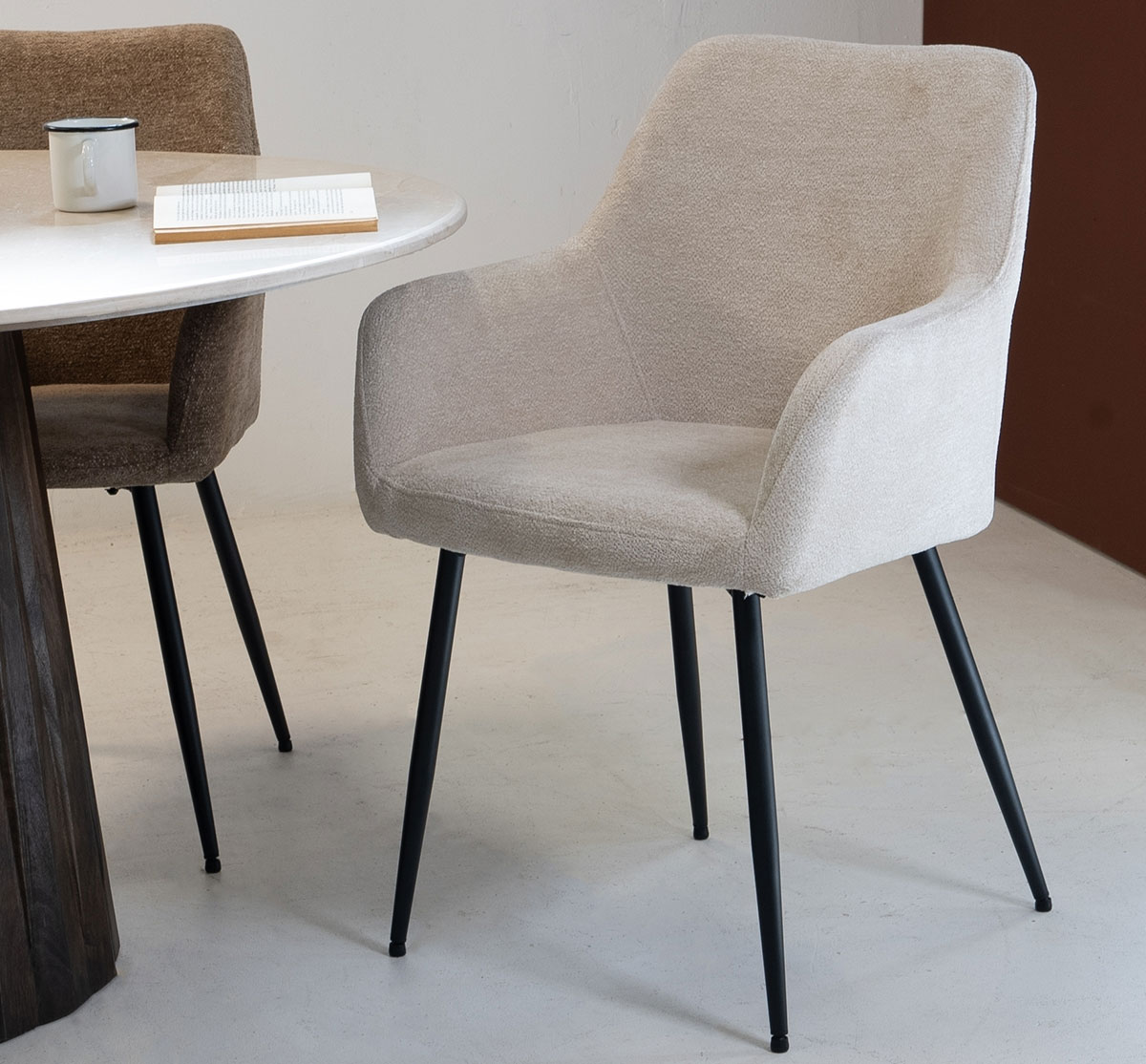 Esszimmerstuhl Stuhl Maribell mit Armlehne Metall Bezug beige