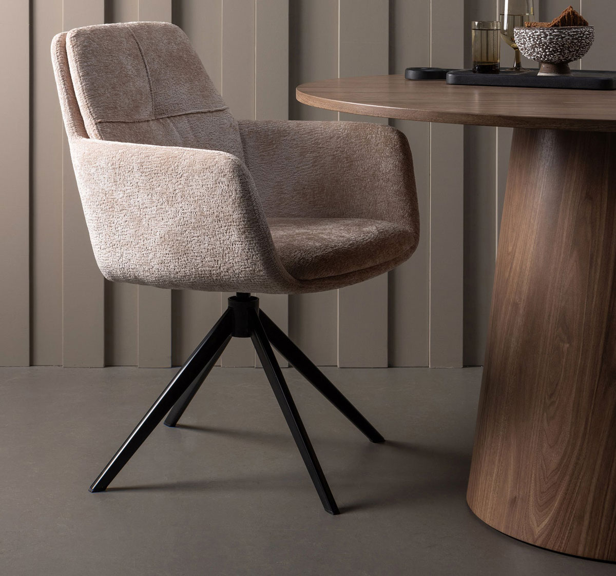 woood Esstisch MAAN rund Ø 120 cm MDF mit Walnuss Dekor