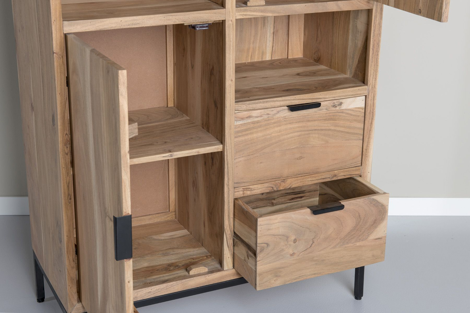Highboard Schrank Oslo H 155 cm Akazienholz Metall