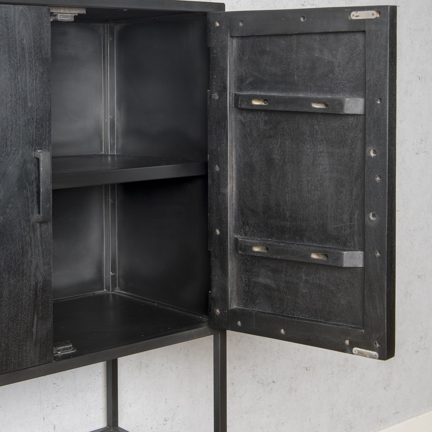 Highboard Kala B 160 cm Mangoholz Metall Schrank