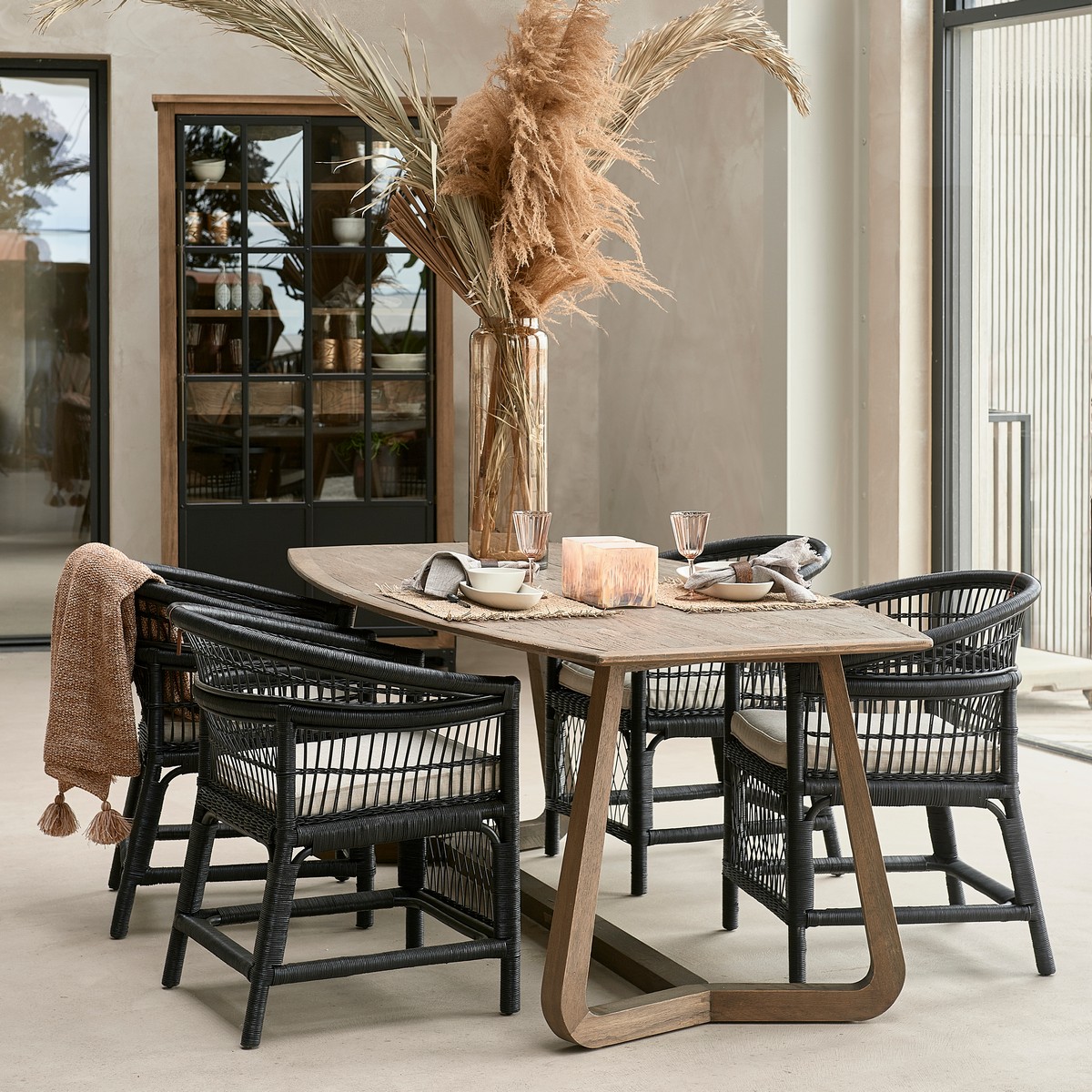 Rivièra Maison Esstisch Miller 220 cm aus Eichenholz und recyceltem Eichenholz im Industrial Style
