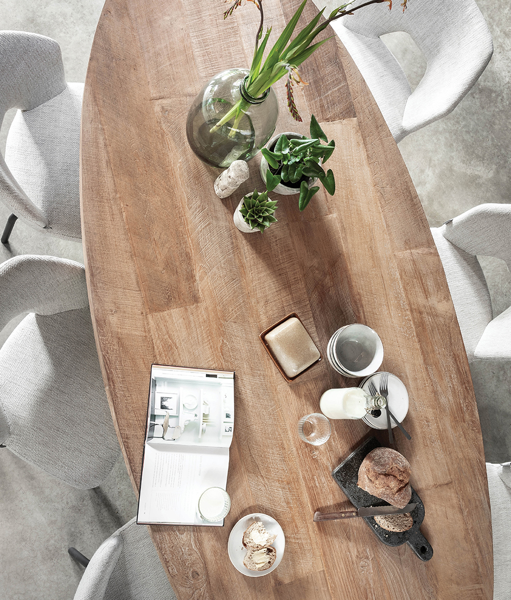 Esstisch MASTERPIECE oval 260 x 110 cm  recyceltes Teakholz massiv