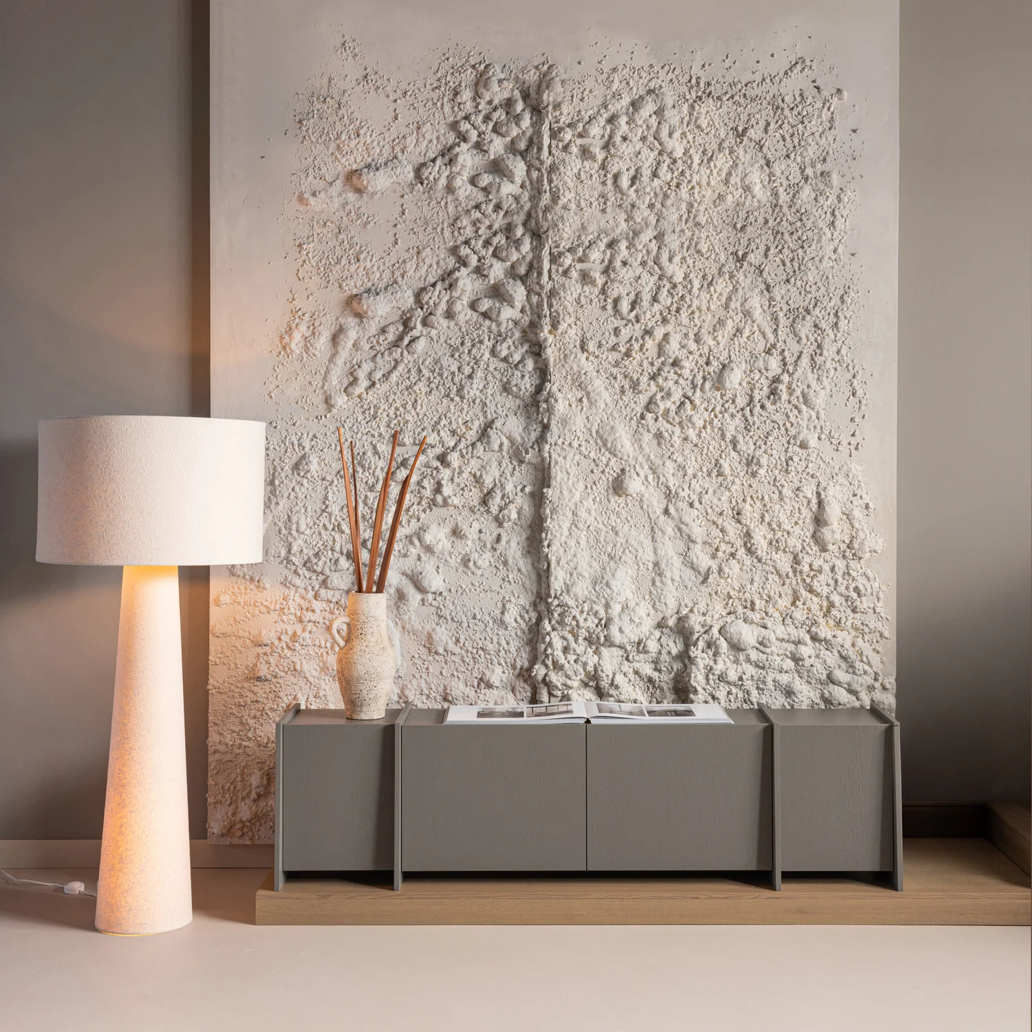 TV Möbel BROCK 200 cm Esche Furnier warmgrau Kommode Lowboard