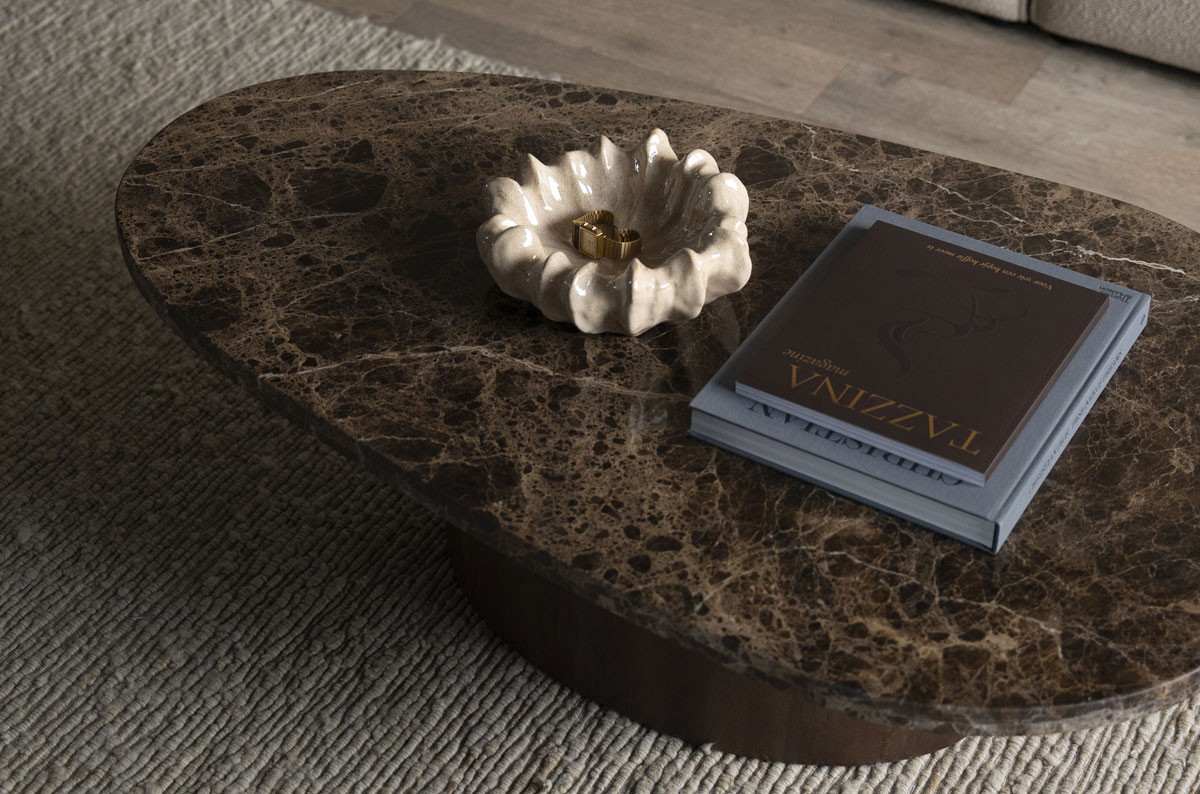 Couchtisch Bradley oval 120 x 75 cm Mango Holz Marmor