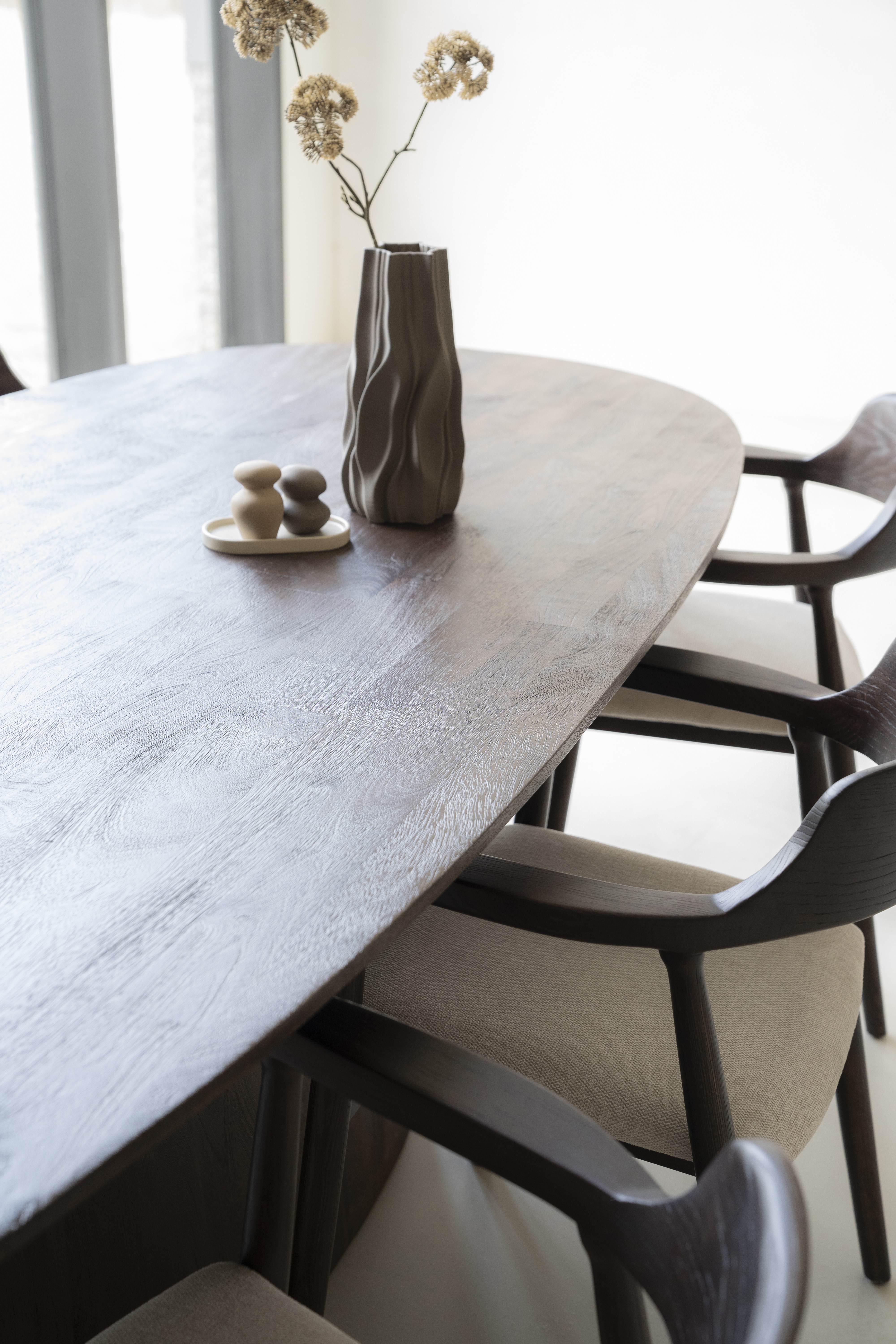 Esstisch Aron 300 x 110 cm oval Mango braun Holz