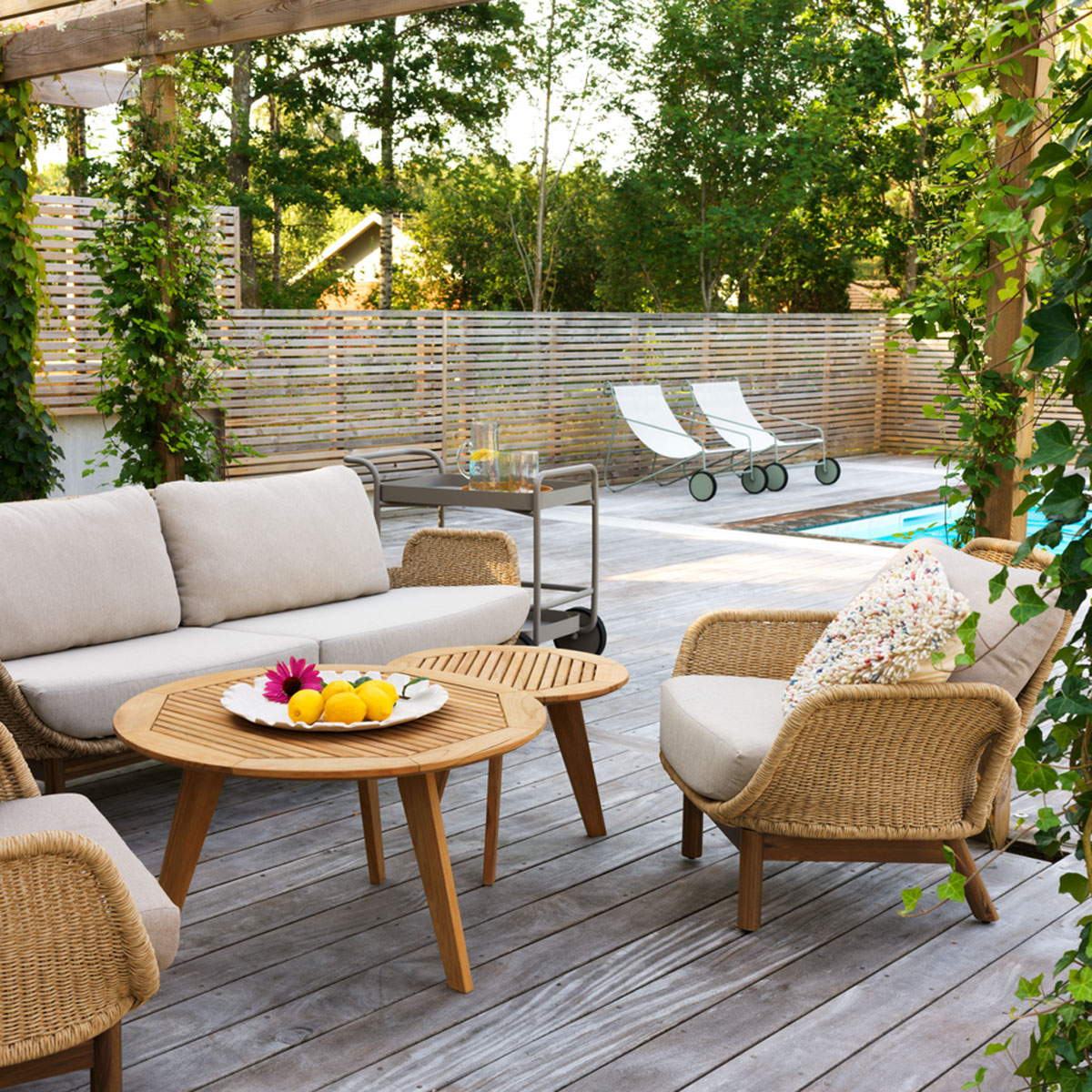 Garten Lounge Set Lily 2,5 Siter Sofa und 2 Sessel Kunstrattan braun