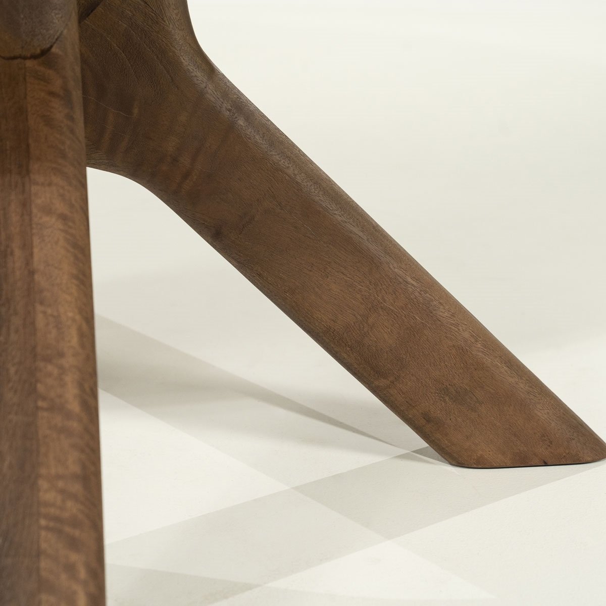 Esstisch Tycho rund 150 cm Mango Massivholz 