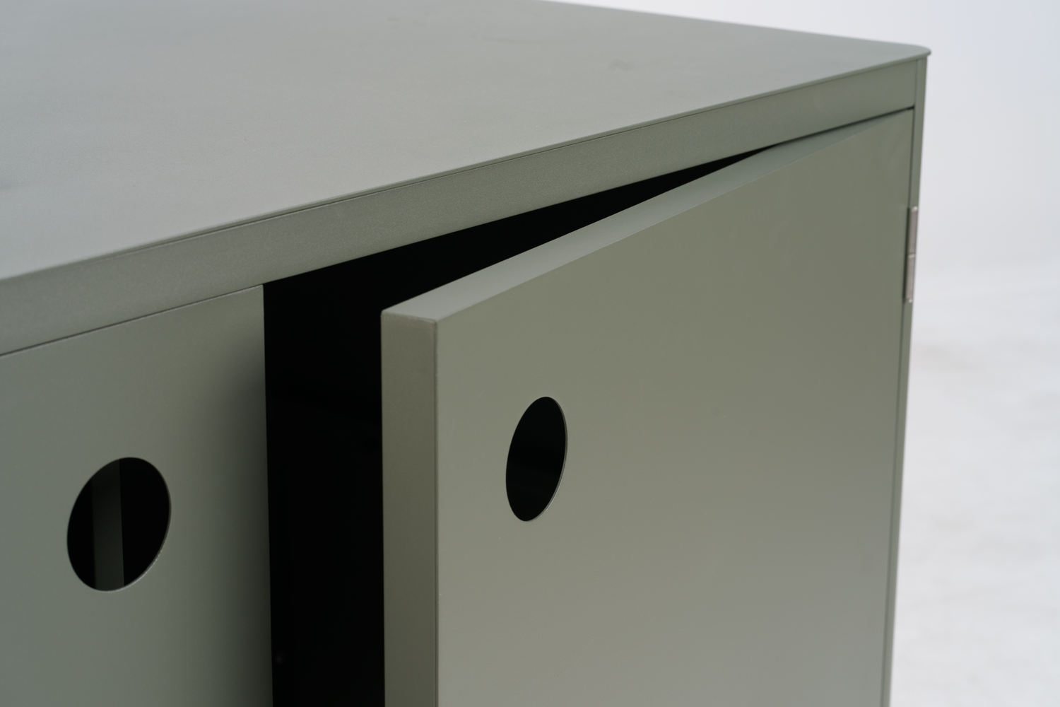 Outdoor Küche Kelia Modul mit Türen Spüle und Armatur 121 cm Aluminium nordic grün