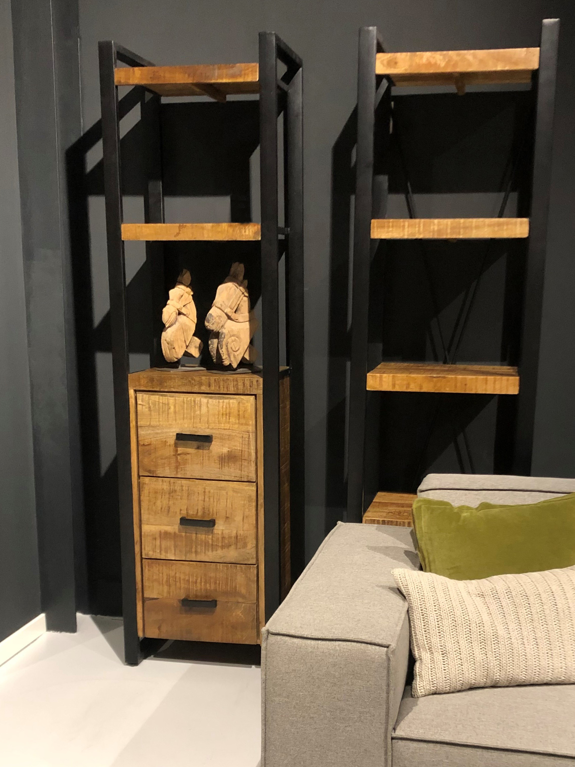 Schank Regal mit 3 Schubladen Nairobi B 55 cm Mangoholz massiv Bücherschrank