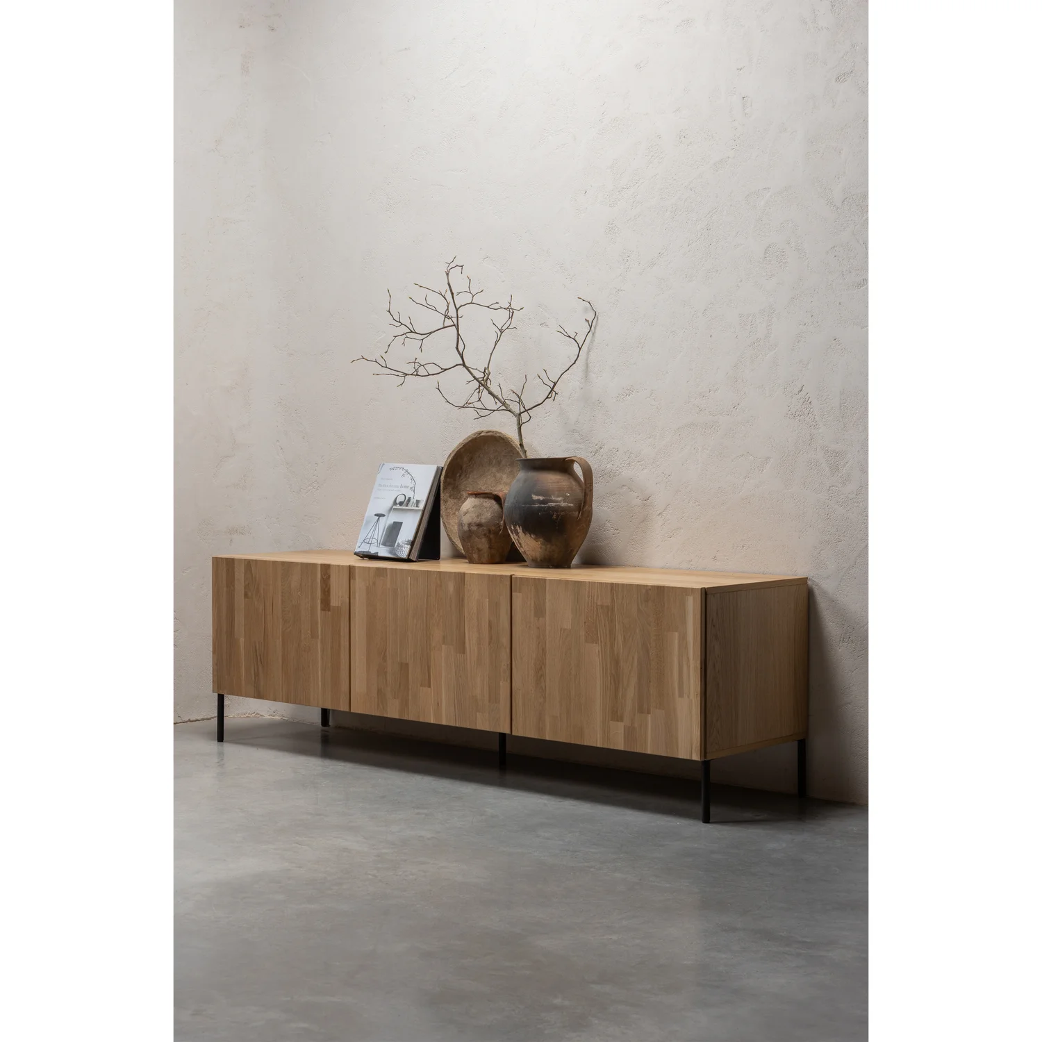 TV Möbel Lowboard BONO Gravure 180 cm Eiche natur