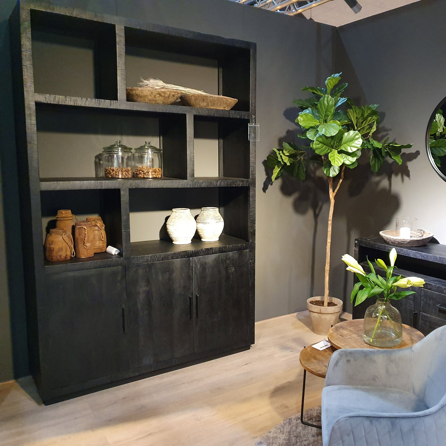 Schrankwand Regal Jaxx B 145 cm Mango Massivholz schwarz
