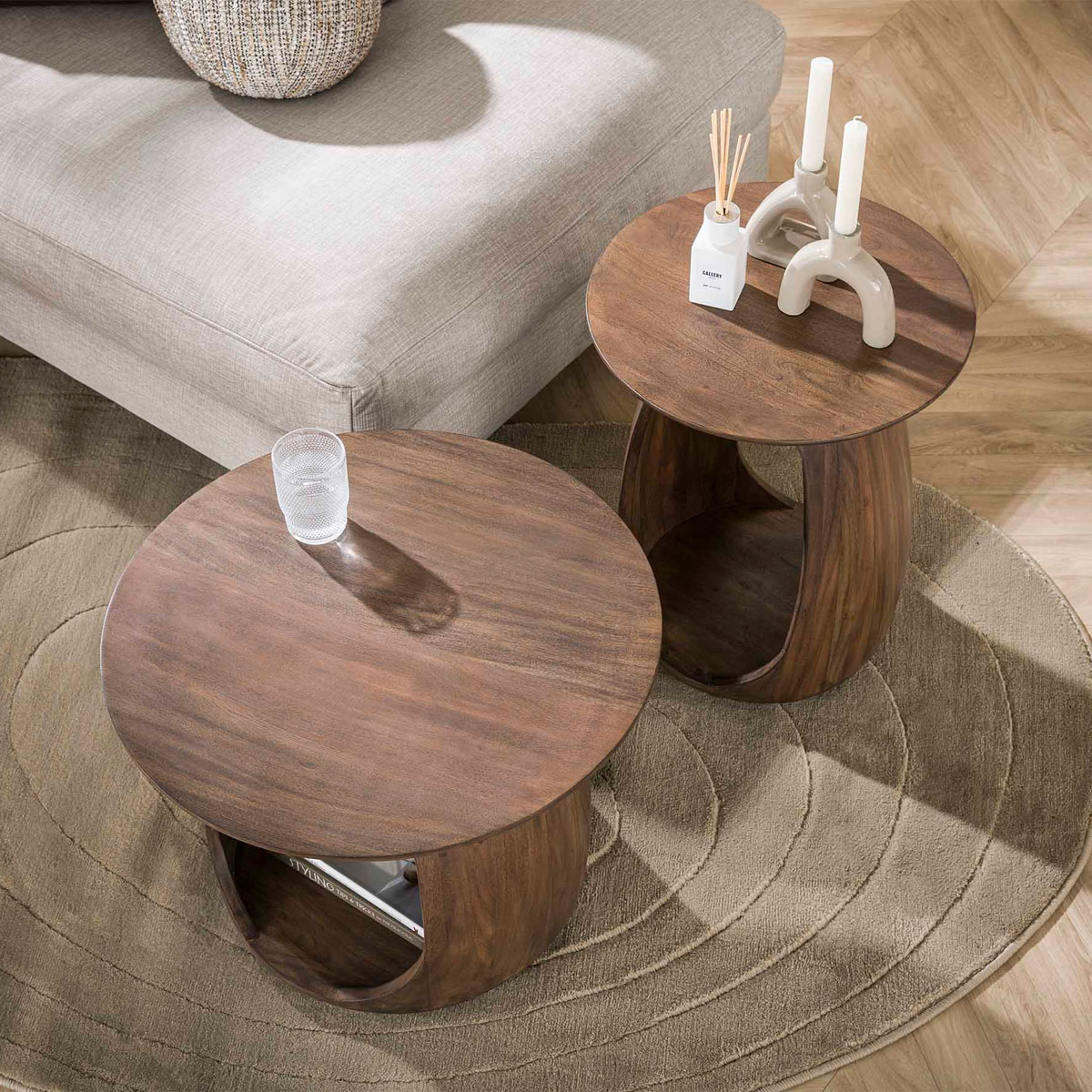Beistelltisch River Solid M Ø 60 cm Akazienholz matt braun