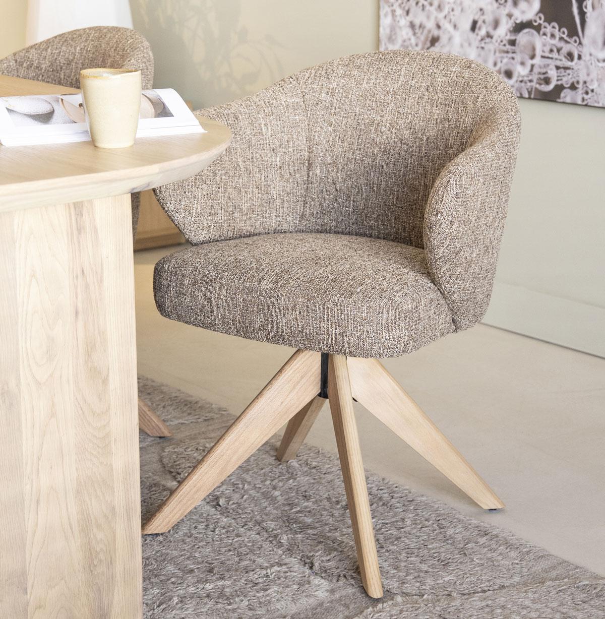 Esszimmer Stuhl Connor drehbar Eiche Stoff taupe Küchenstuhl Armlehnstuhl Esstischstuhl Dinnerstuhl